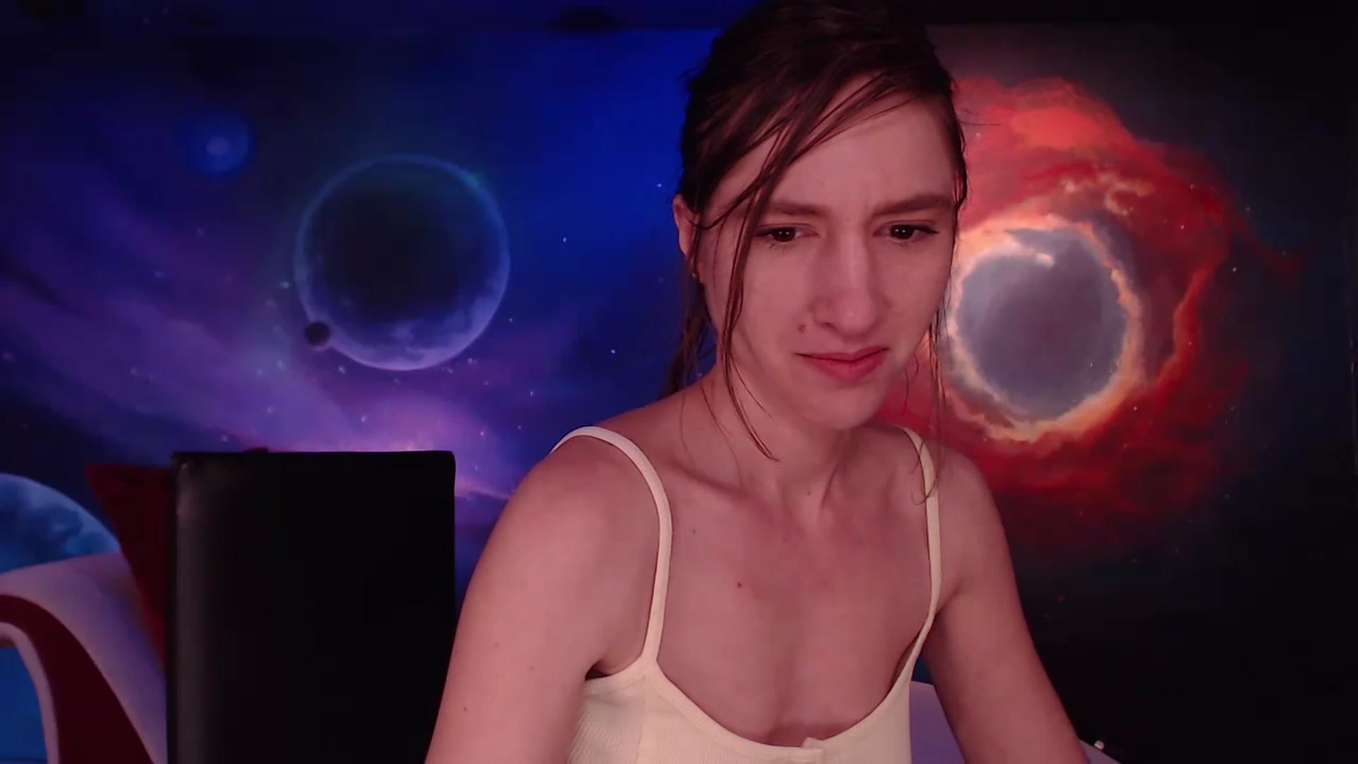 Gallery image thumbnail from IntruderRorry's myfreecams stream on, 03/18/2023, 10:08 image 3 of 20