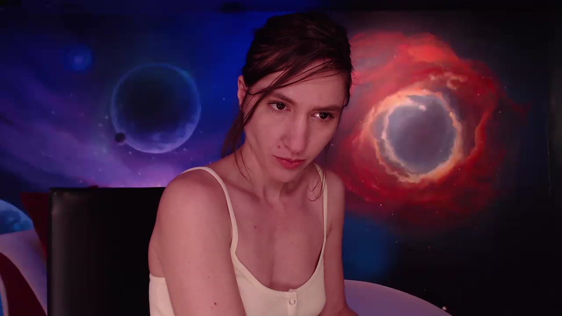 Gallery image thumbnail from IntruderRorry's myfreecams stream on, 03/18/2023, 10:08 image 7 of 20