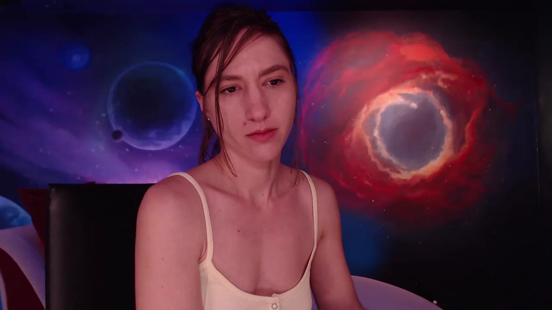 Gallery image thumbnail from IntruderRorry's myfreecams stream on, 03/18/2023, 10:08 image 19 of 20