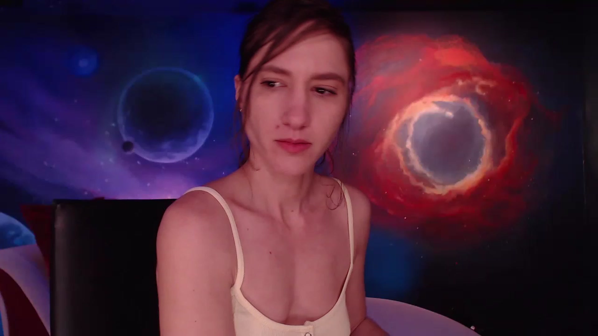 Gallery image thumbnail from IntruderRorry's myfreecams stream on, 03/18/2023, 10:08 image 13 of 20