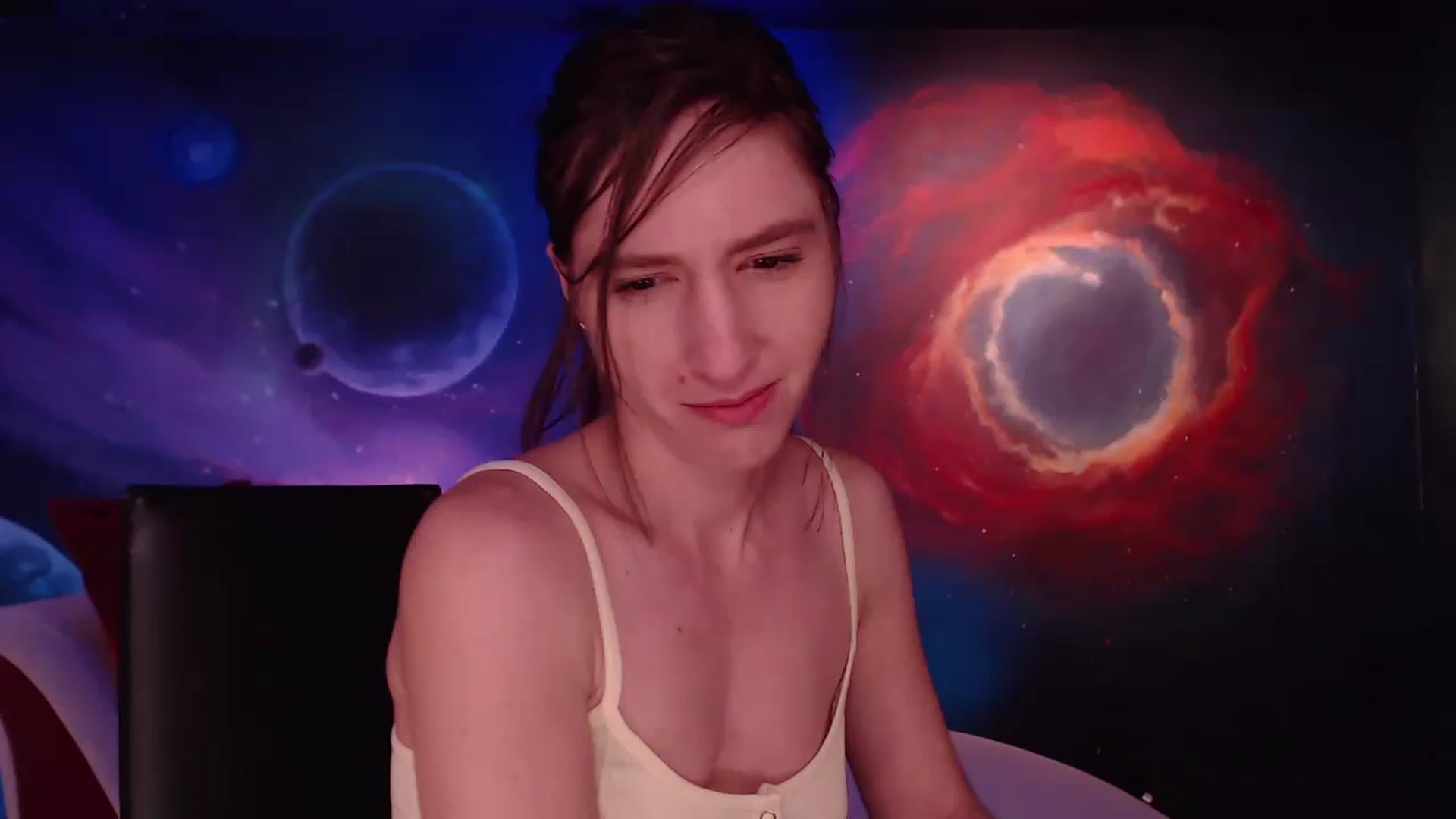 Gallery image thumbnail from IntruderRorry's myfreecams stream on, 03/18/2023, 10:08 image 18 of 20