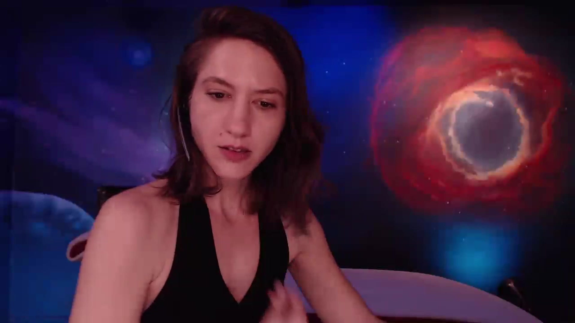 Gallery image thumbnail from IntruderRorry's myfreecams stream on, 04/24/2023, 13:19 image 5 of 20