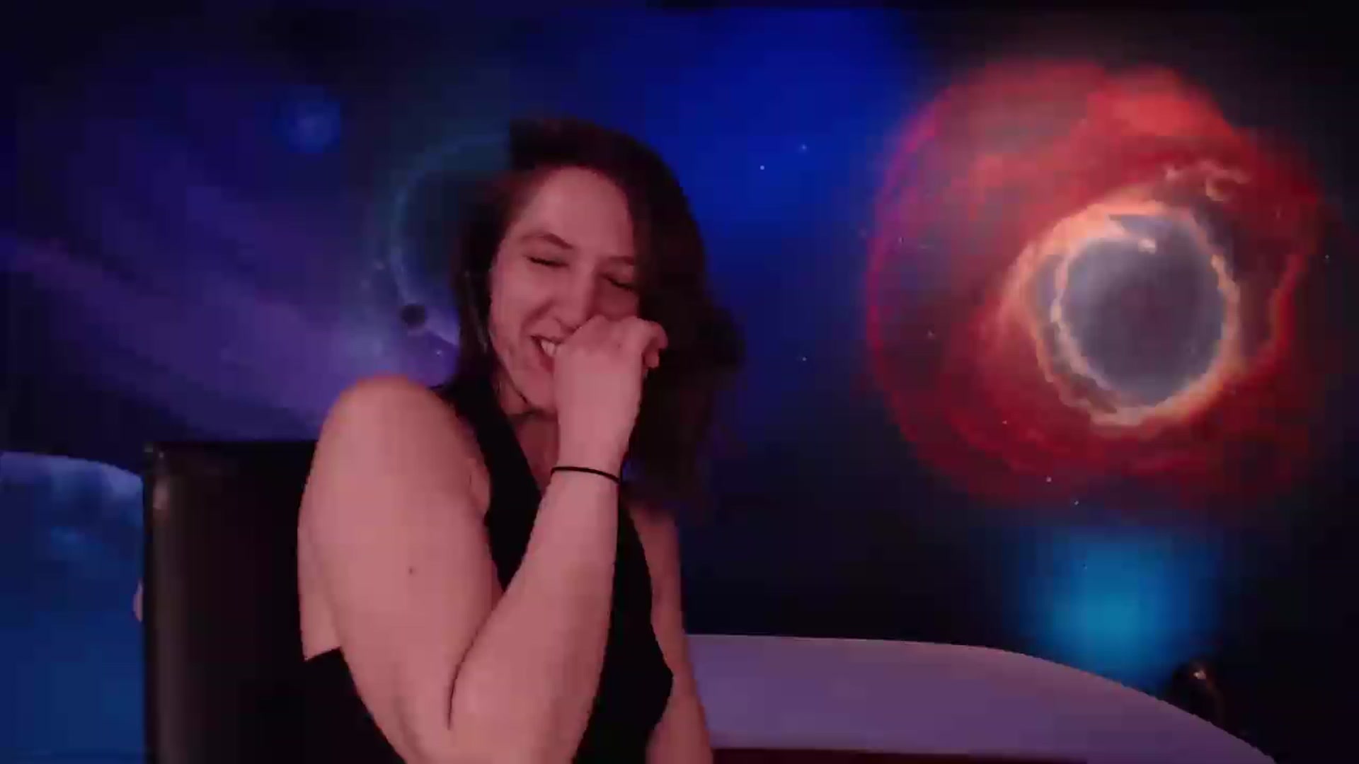 Gallery image thumbnail from IntruderRorry's myfreecams stream on, 04/24/2023, 13:19 image 11 of 20