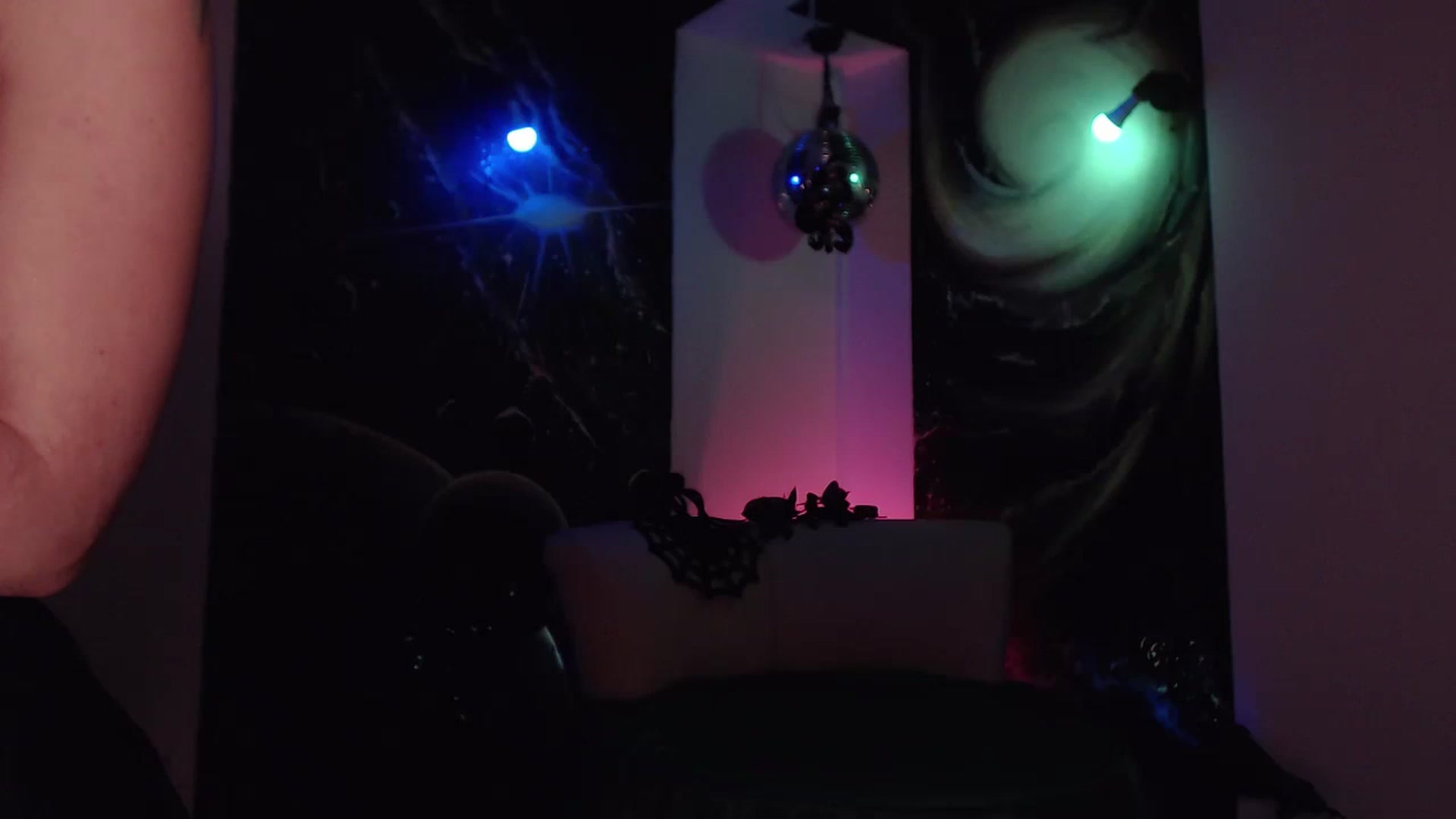 Gallery image thumbnail from IntruderRorry's myfreecams stream on, 05/01/2023, 10:56 image 18 of 20