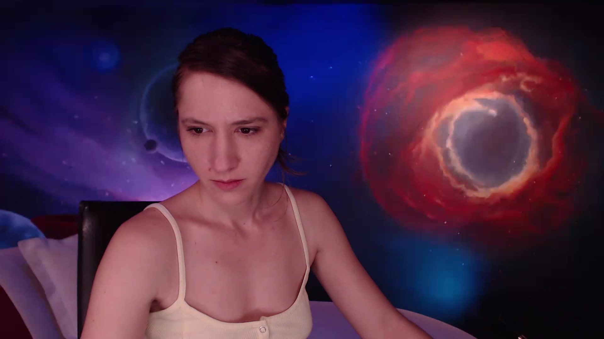 Gallery image thumbnail from IntruderRorry's myfreecams stream on, 05/05/2023, 09:28 image 10 of 20