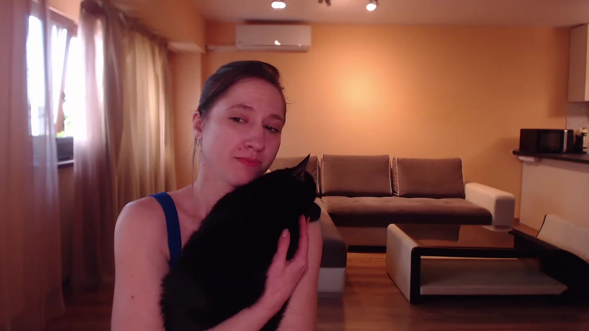 Gallery image thumbnail from IntruderRorry's myfreecams stream on, 05/25/2023, 13:47 image 7 of 20