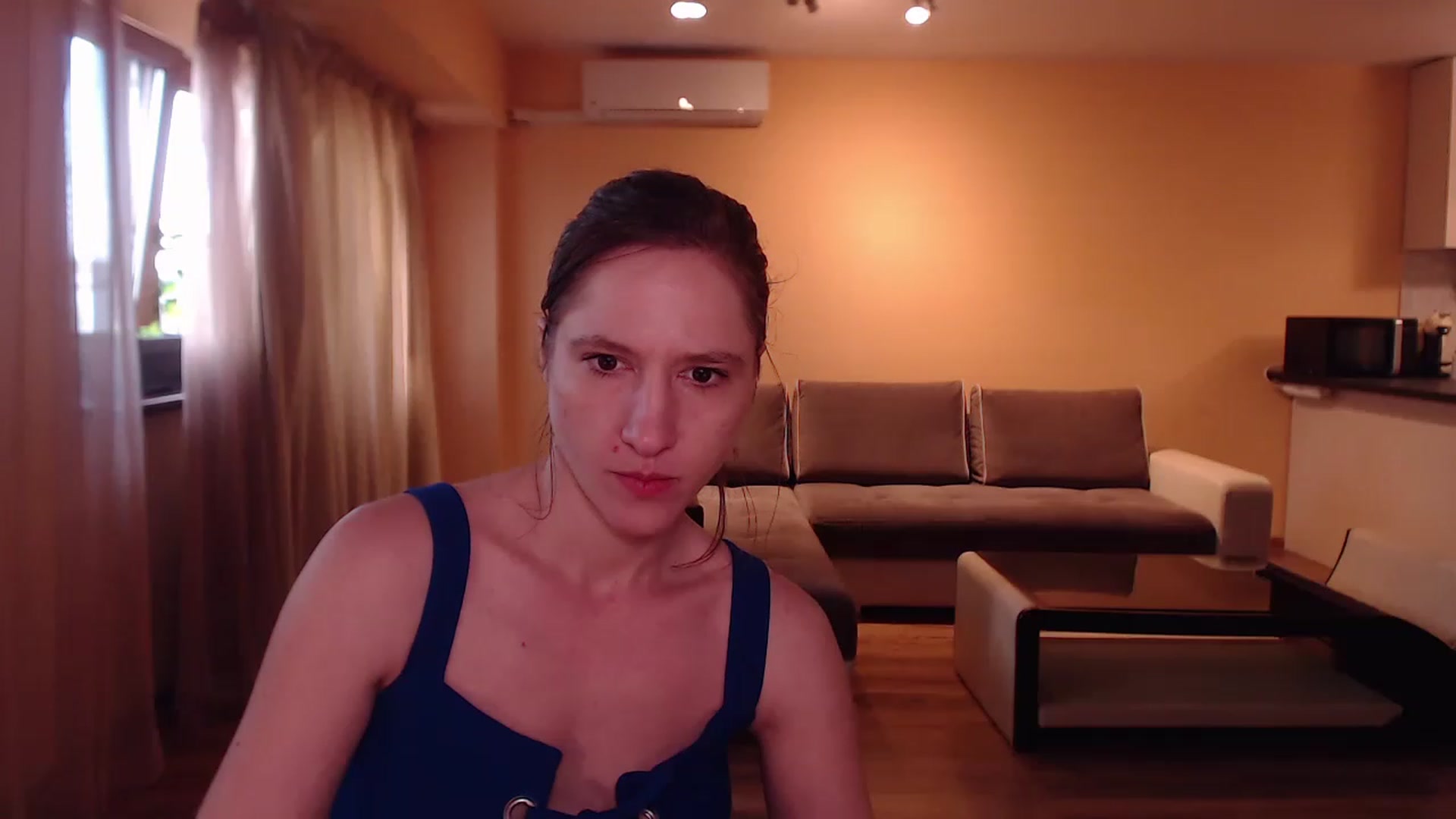 Gallery image thumbnail from IntruderRorry's myfreecams stream on, 05/25/2023, 13:47 image 3 of 20