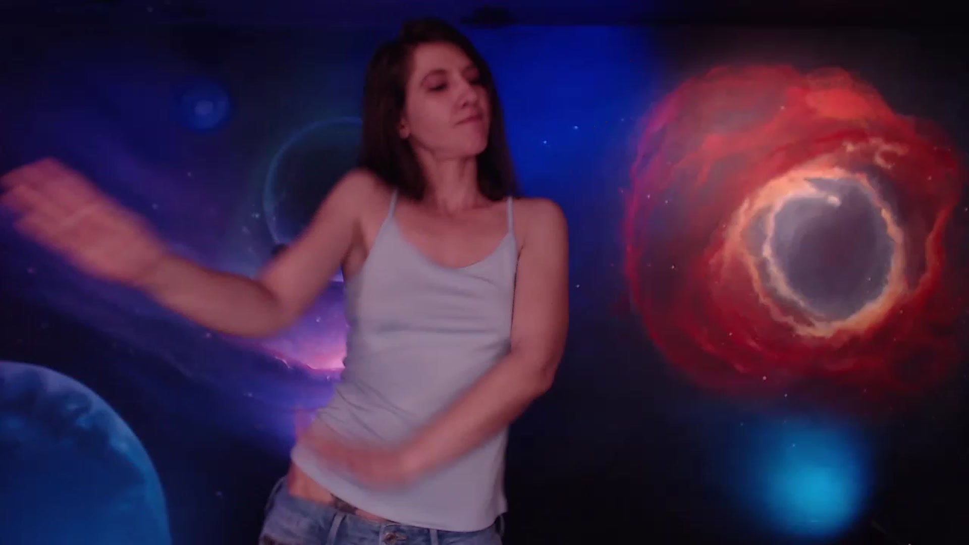 Gallery image thumbnail from IntruderRorry's myfreecams stream on, 05/28/2023, 12:10 image 2 of 20