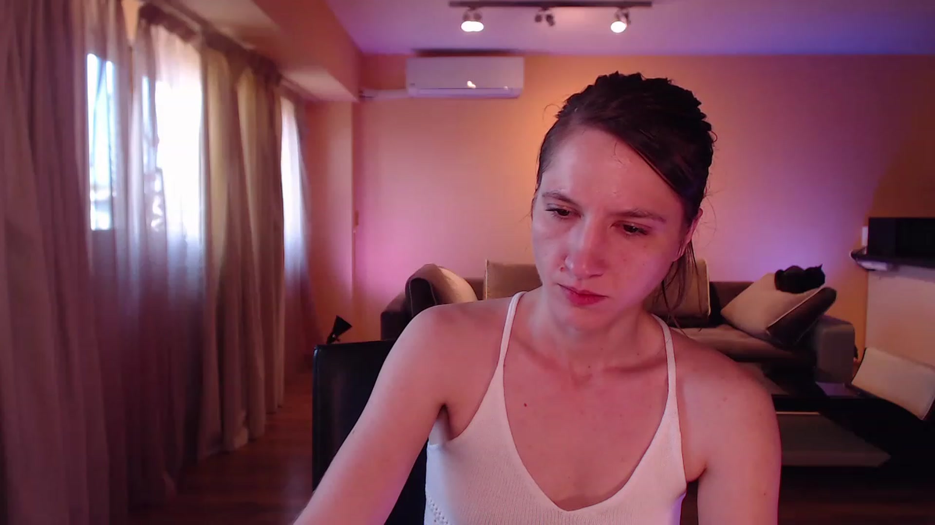 Gallery image thumbnail from IntruderRorry's myfreecams stream on, 06/08/2023, 13:03 image 17 of 20