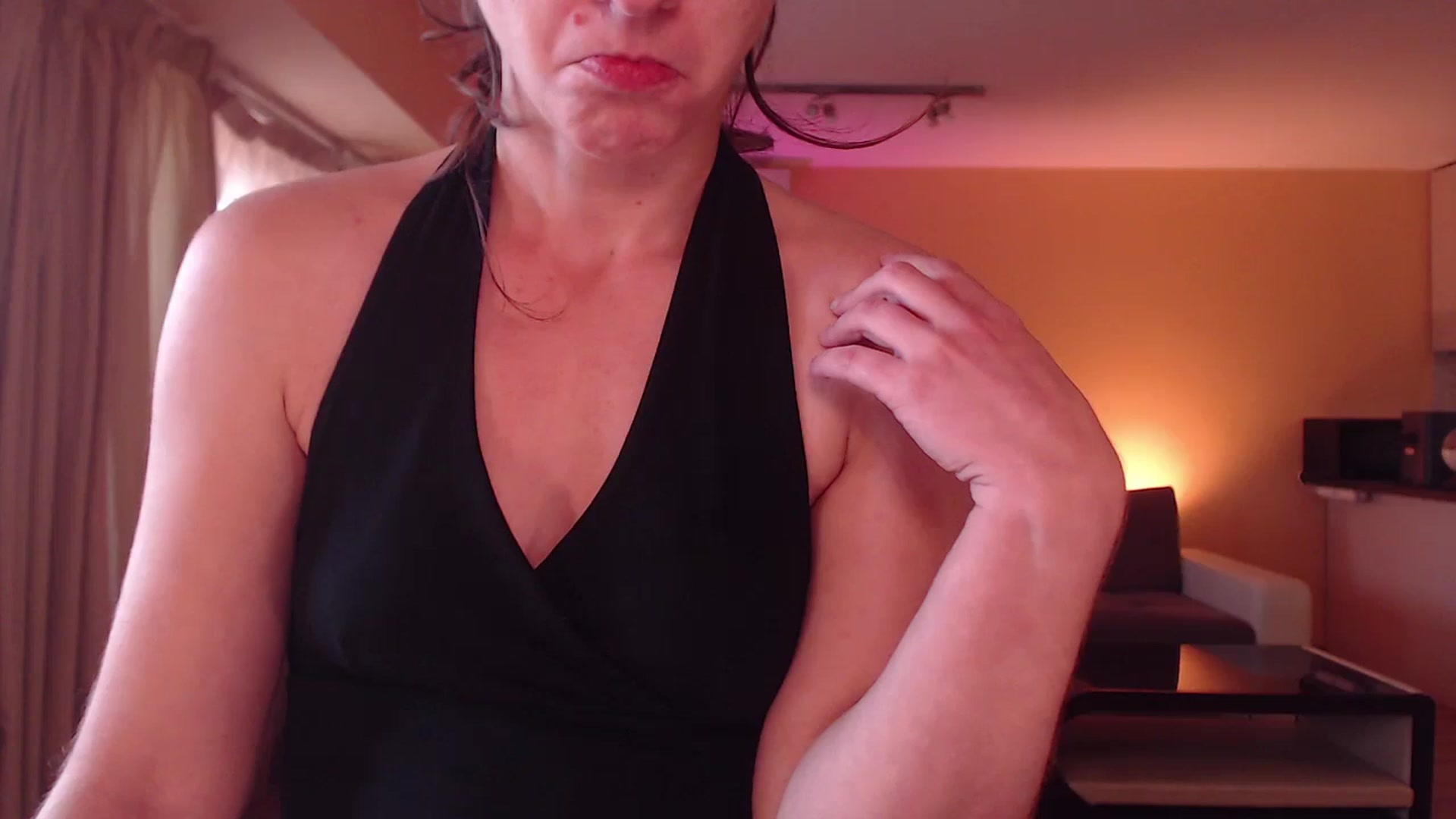 Gallery image thumbnail from IntruderRorry's myfreecams stream on, 11/24/2023, 11:04 image 18 of 20