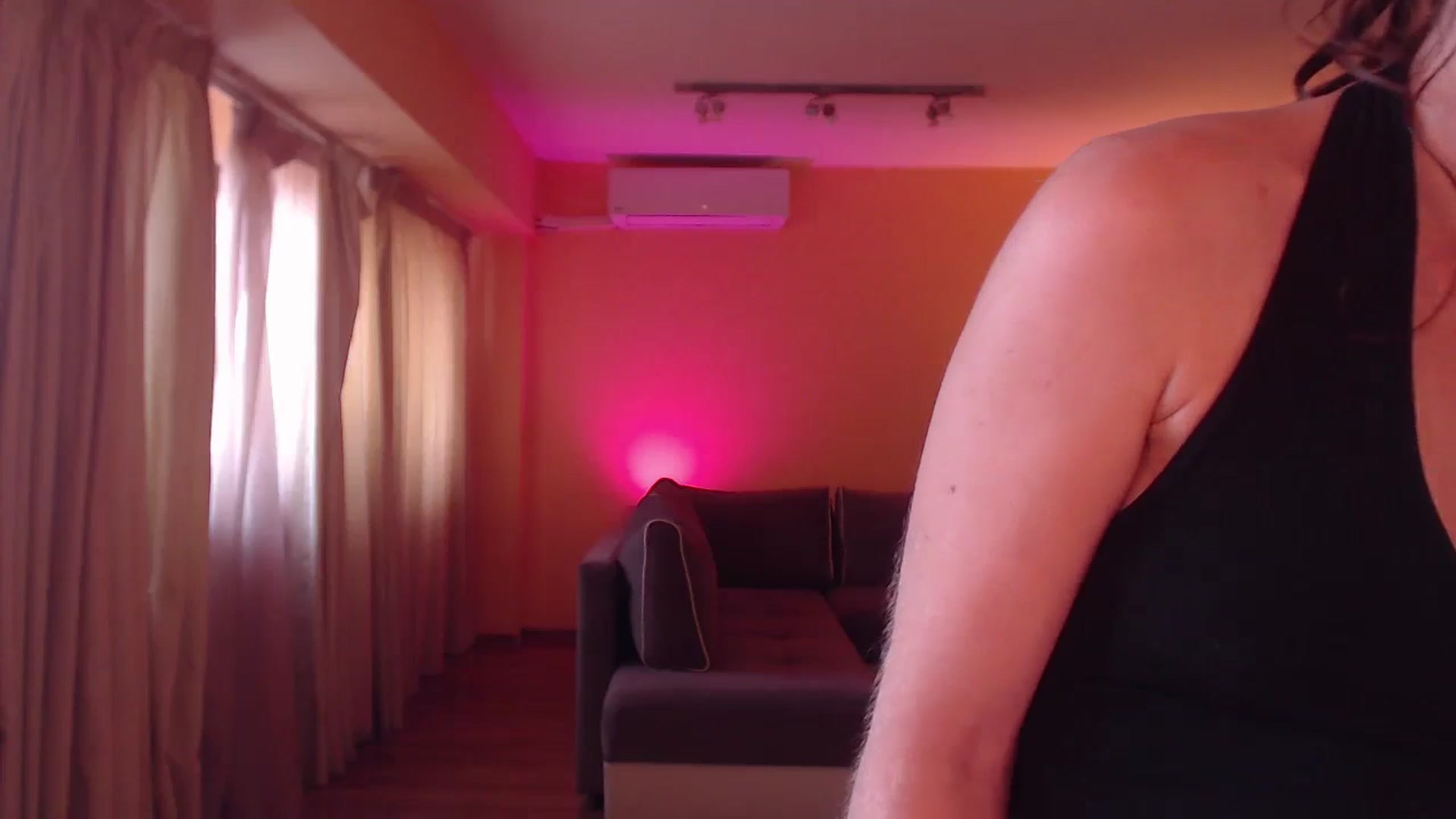 Gallery image thumbnail from IntruderRorry's myfreecams stream on, 11/24/2023, 11:04 image 6 of 20