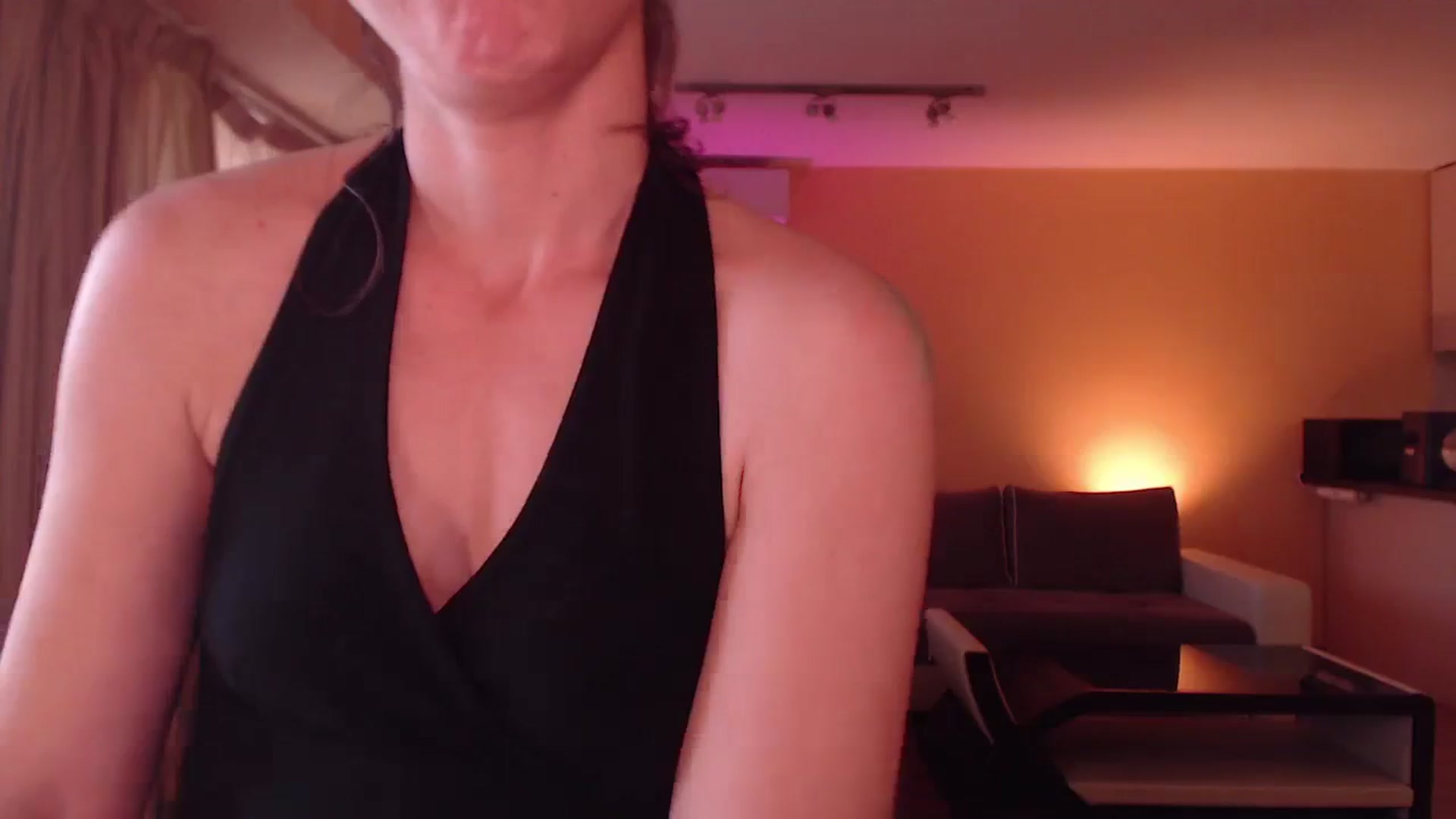 Gallery image thumbnail from IntruderRorry's myfreecams stream on, 11/24/2023, 11:37 image 20 of 20