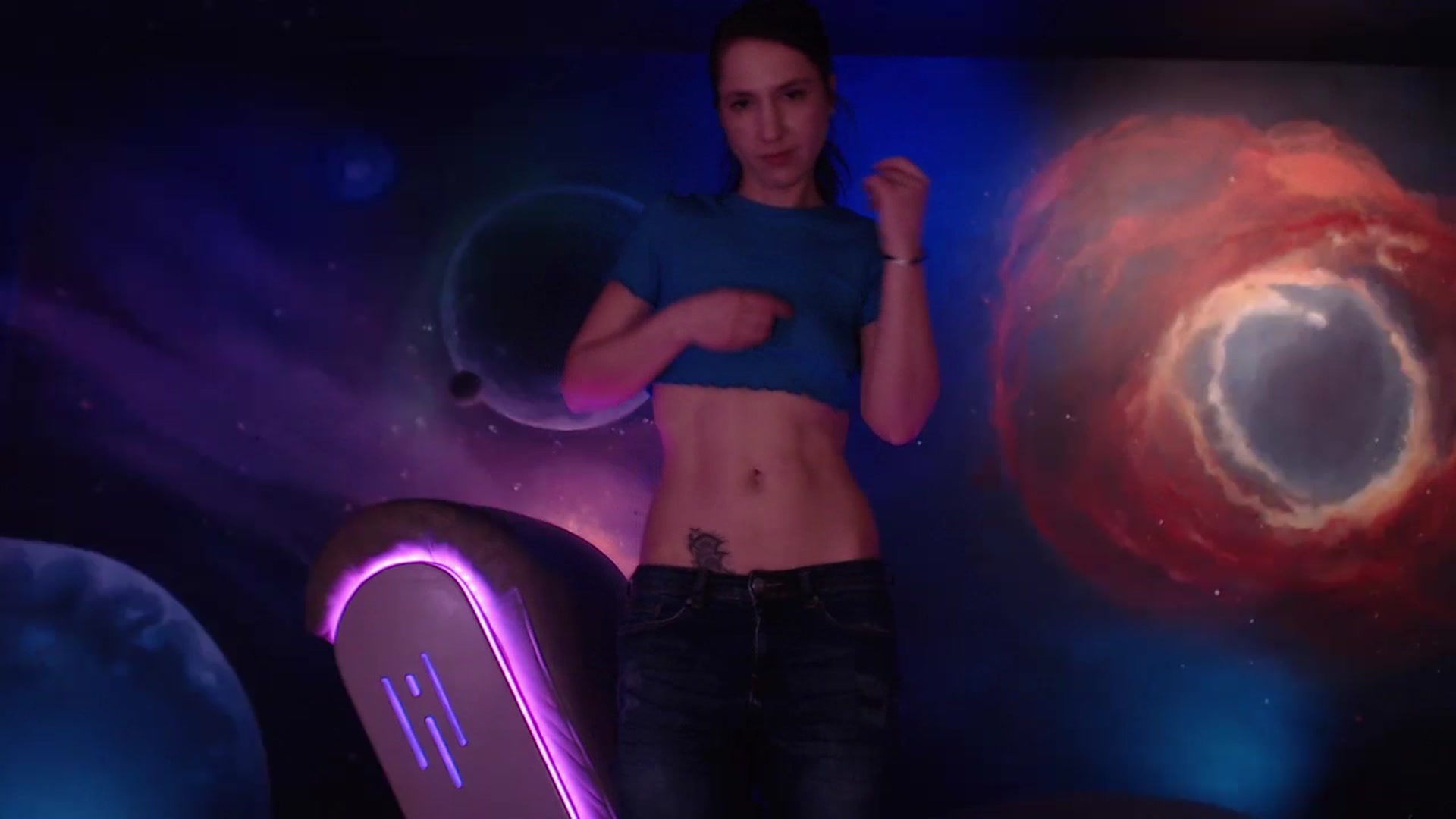 Gallery image thumbnail from IntruderRorry's myfreecams stream on, 02/29/2024, 09:42 image 6 of 20