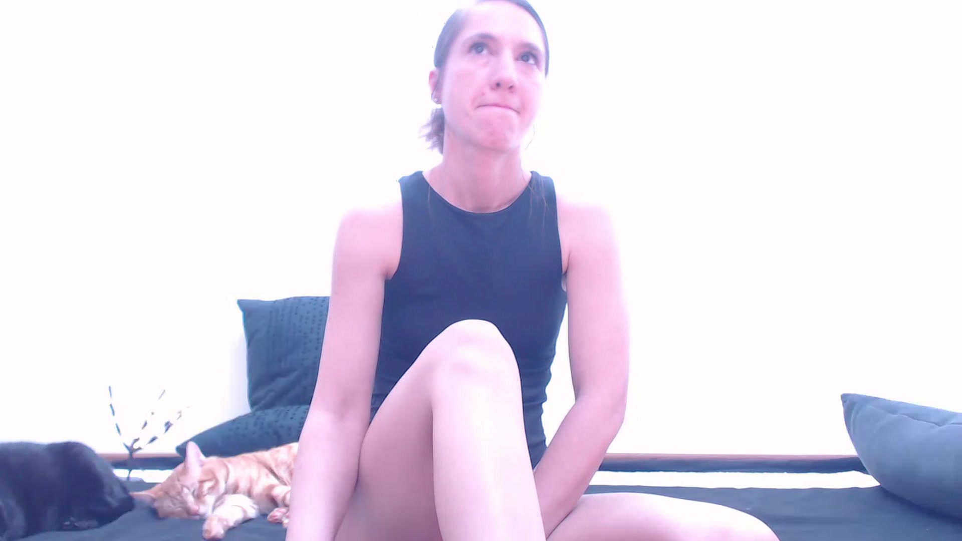 Gallery image thumbnail from IntruderRorry's myfreecams stream on, 03/04/2024, 11:26 image 6 of 20