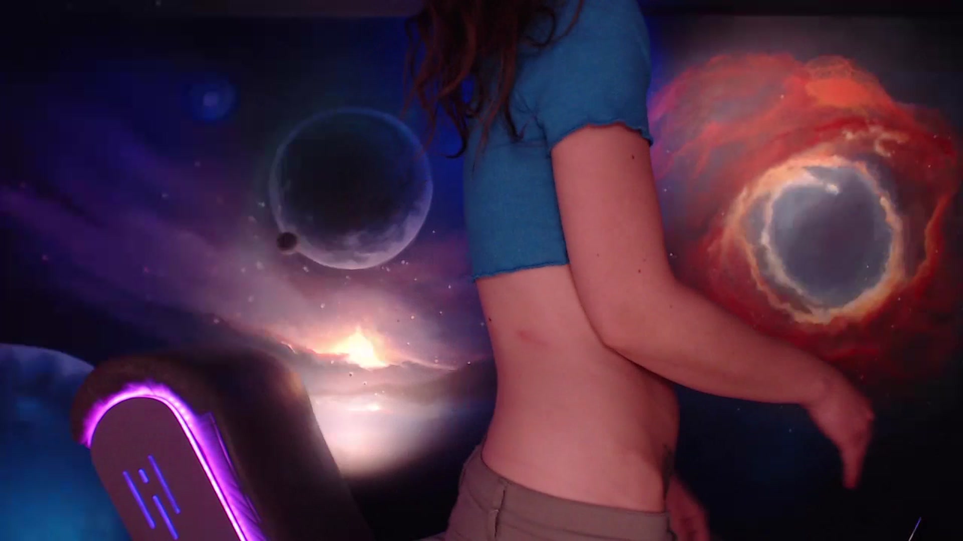 Gallery image thumbnail from IntruderRorry's myfreecams stream on, 04/26/2024, 12:08 image 7 of 20