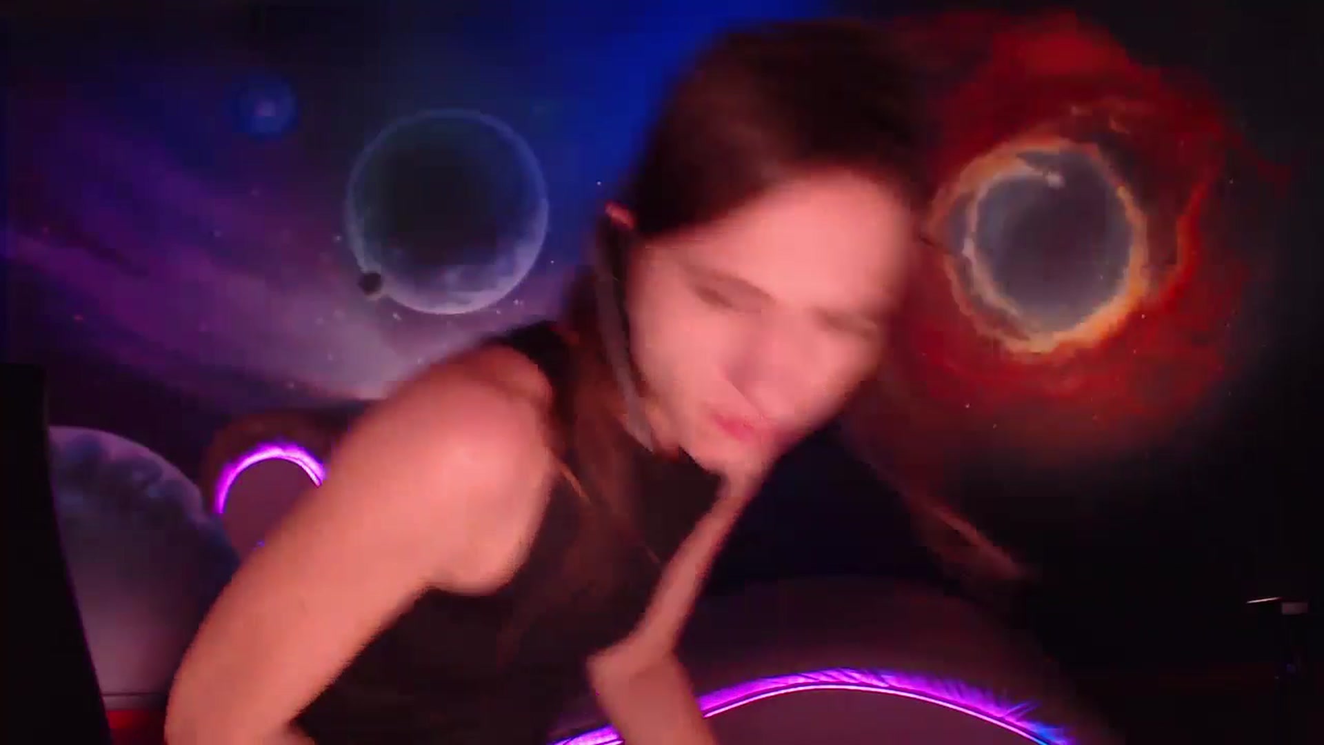 Gallery image thumbnail from IntruderRorry's myfreecams stream on, 10/01/2024, 11:32 image 9 of 20