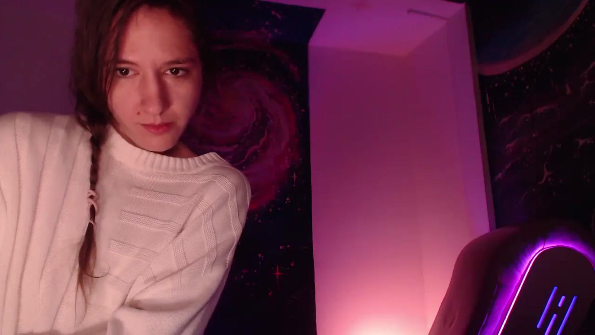 Gallery image thumbnail from IntruderRorry's myfreecams stream on, 10/26/2024, 07:17 image 12 of 20