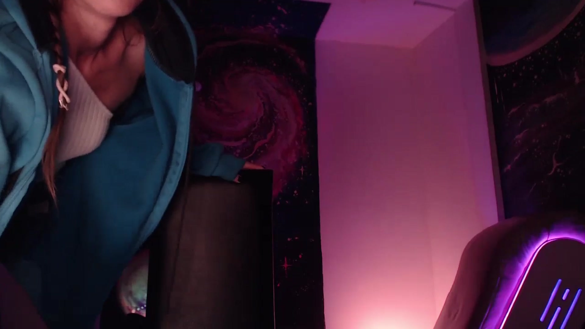 Gallery image thumbnail from IntruderRorry's myfreecams stream on, 10/26/2024, 10:36 image 12 of 20