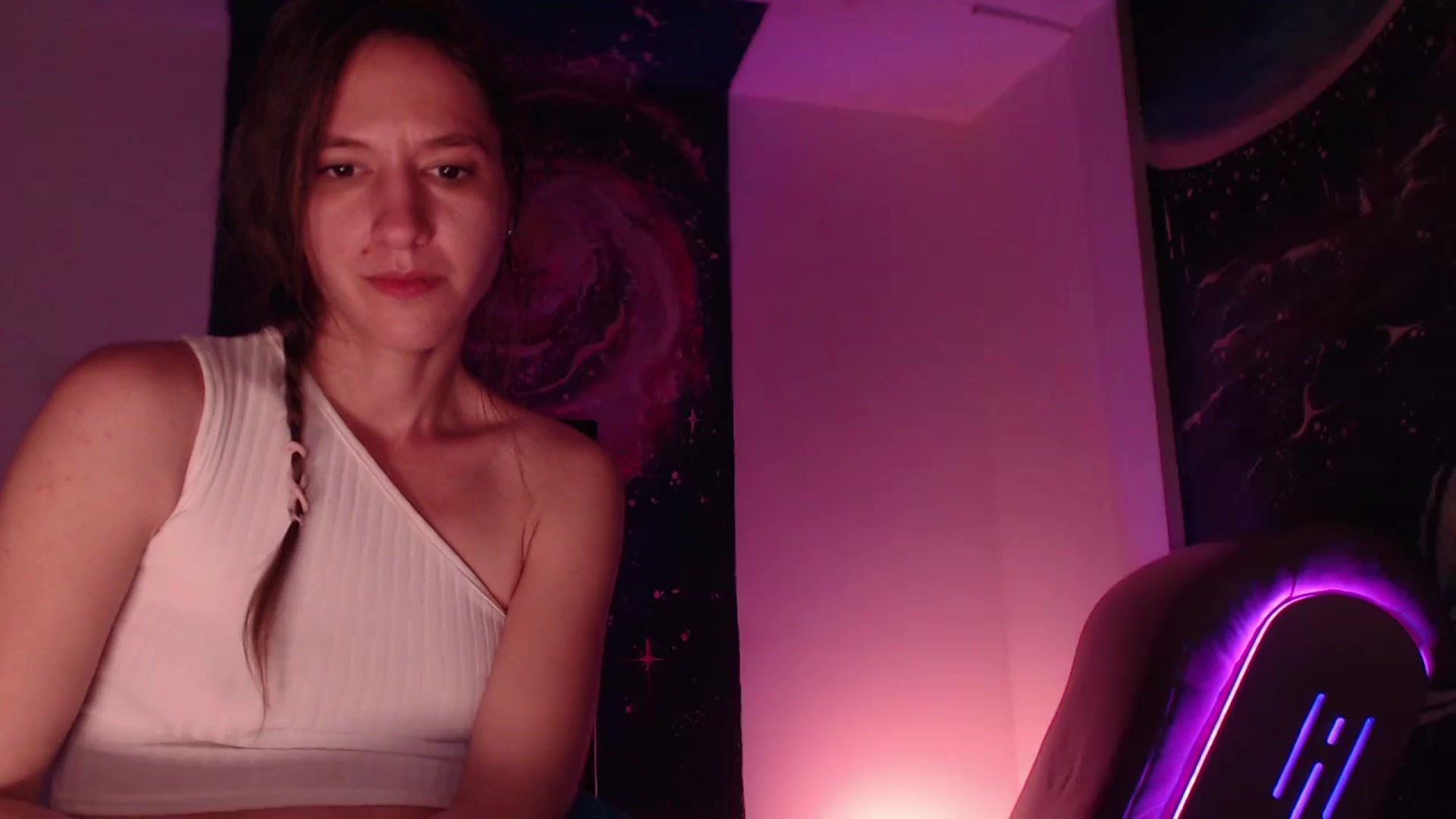 Gallery image thumbnail from IntruderRorry's myfreecams stream on, 10/26/2024, 12:04 image 3 of 20