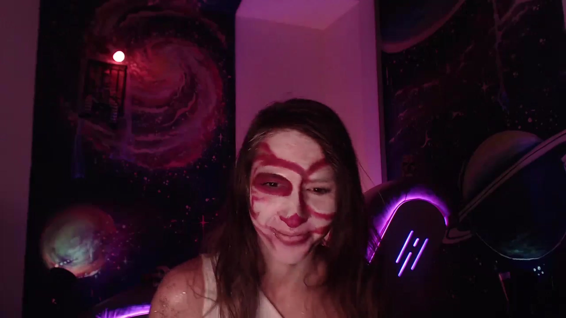 Gallery image thumbnail from IntruderRorry's myfreecams stream on, 10/27/2024, 08:42 image 12 of 20