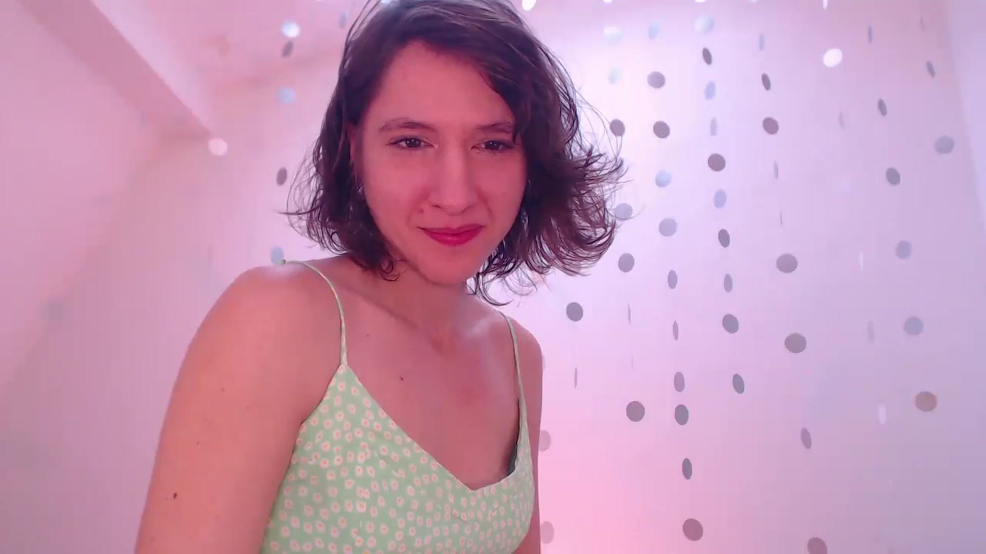 Gallery image thumbnail from IntruderRorry's myfreecams stream on, 11/30/2024, 08:13 image 15 of 20