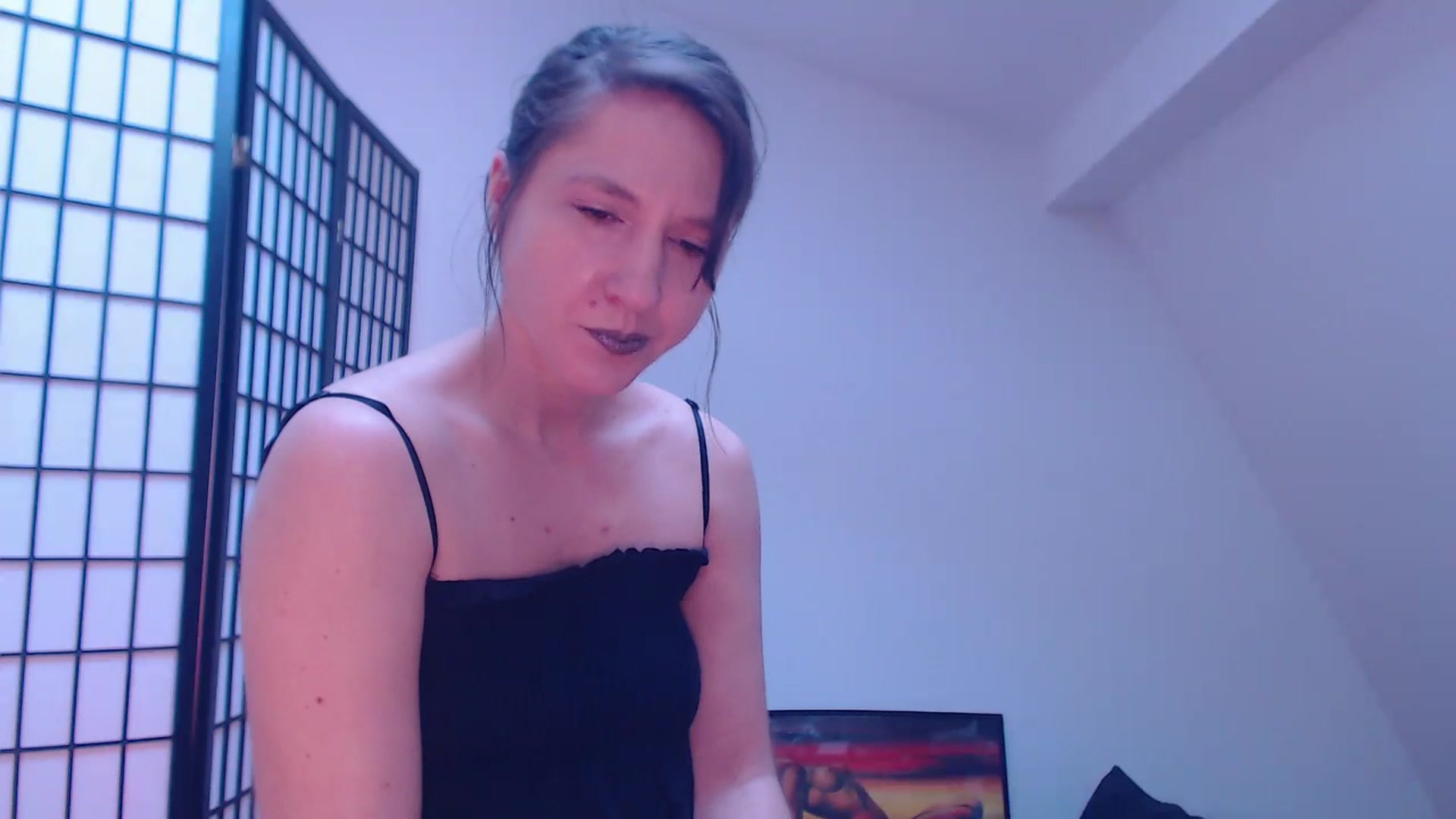 Gallery image thumbnail from IntruderRorry's myfreecams stream on, 01/19/2025, 09:52 image 18 of 20