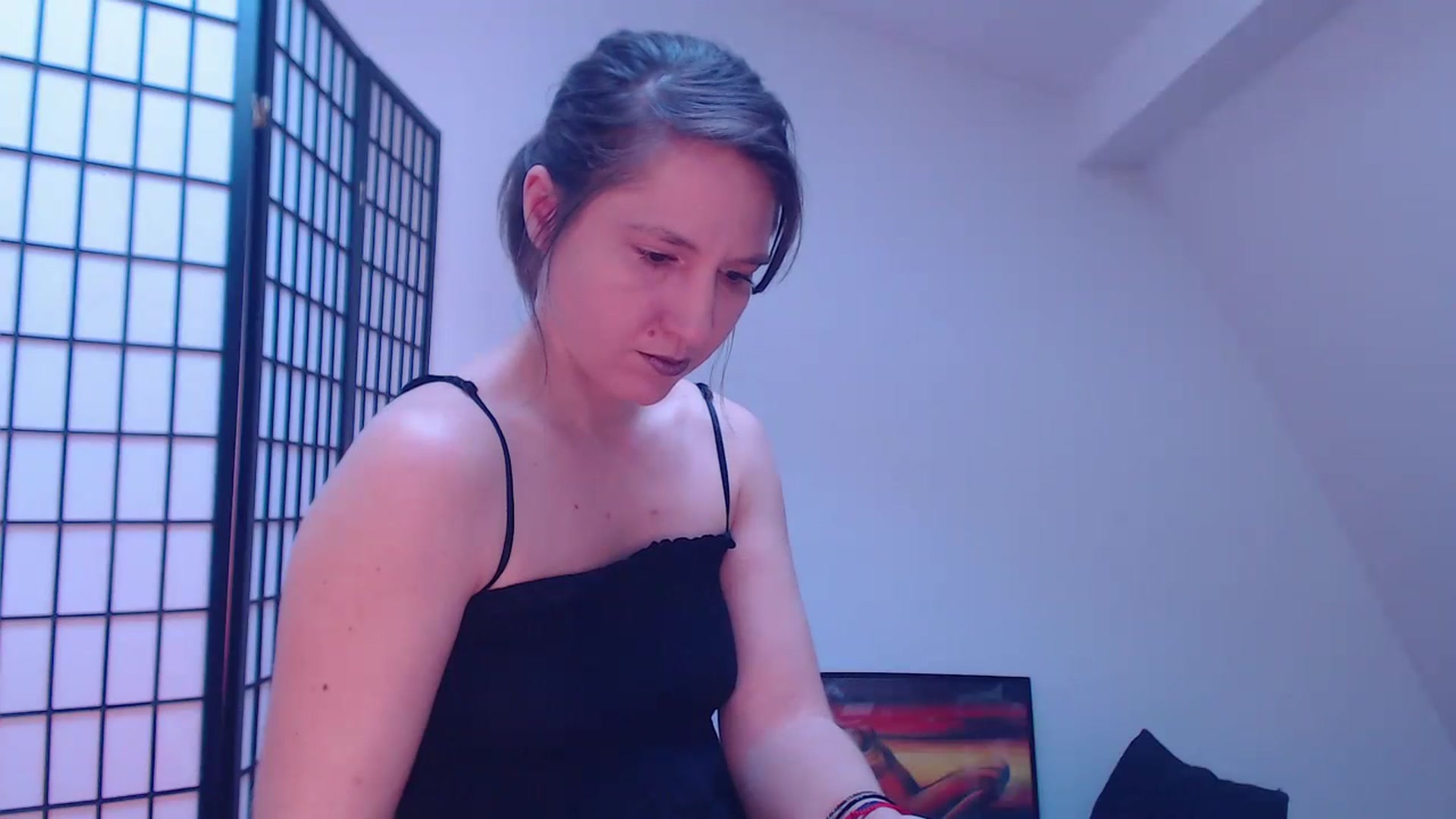 Gallery image thumbnail from IntruderRorry's myfreecams stream on, 01/19/2025, 09:52 image 14 of 20