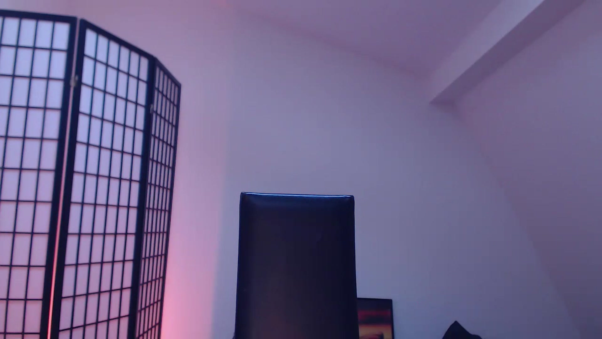 Gallery image thumbnail from IntruderRorry's myfreecams stream on, 01/27/2025, 15:25 image 4 of 20