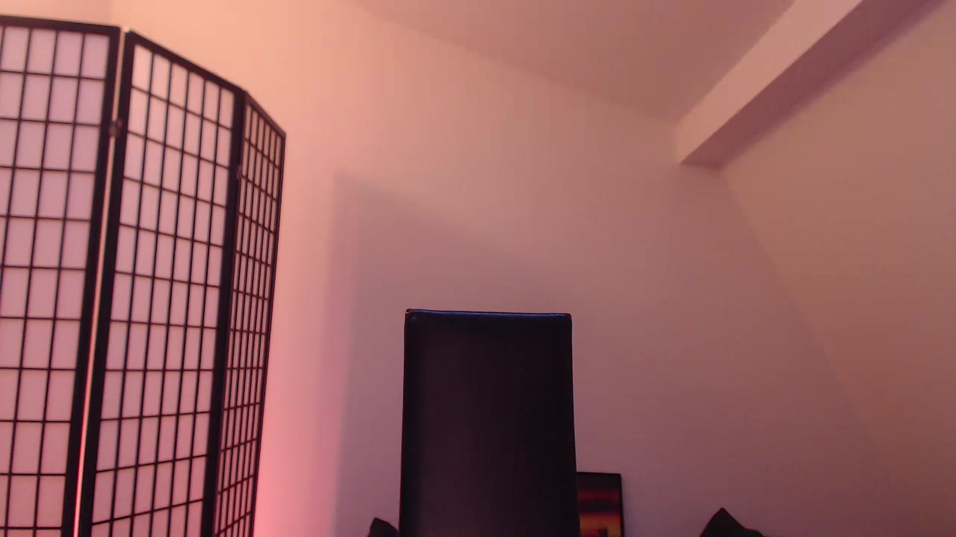 Gallery image thumbnail from IntruderRorry's myfreecams stream on, 01/27/2025, 15:25 image 16 of 20