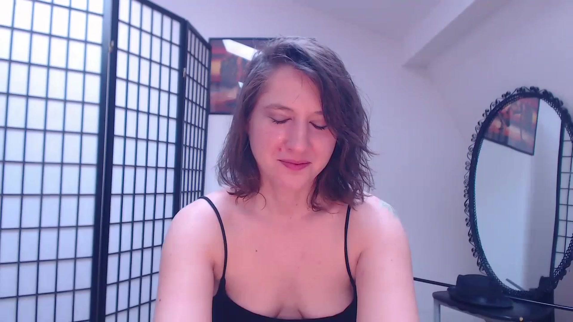 Gallery image thumbnail from IntruderRorry's myfreecams stream on, 02/13/2025, 09:39 image 12 of 20