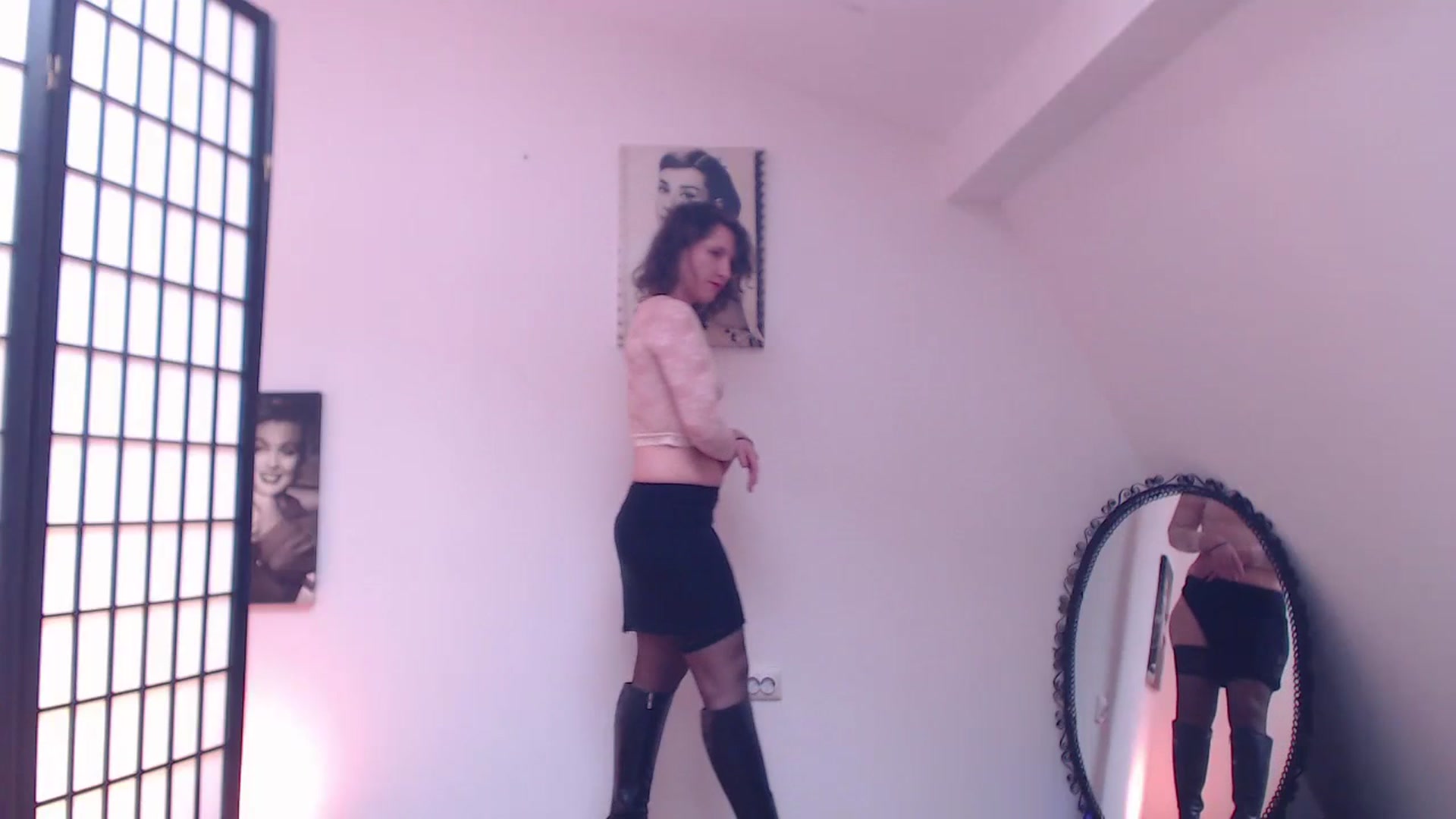 Gallery image thumbnail from IntruderRorry's myfreecams stream on, 02/15/2025, 12:50 image 12 of 20