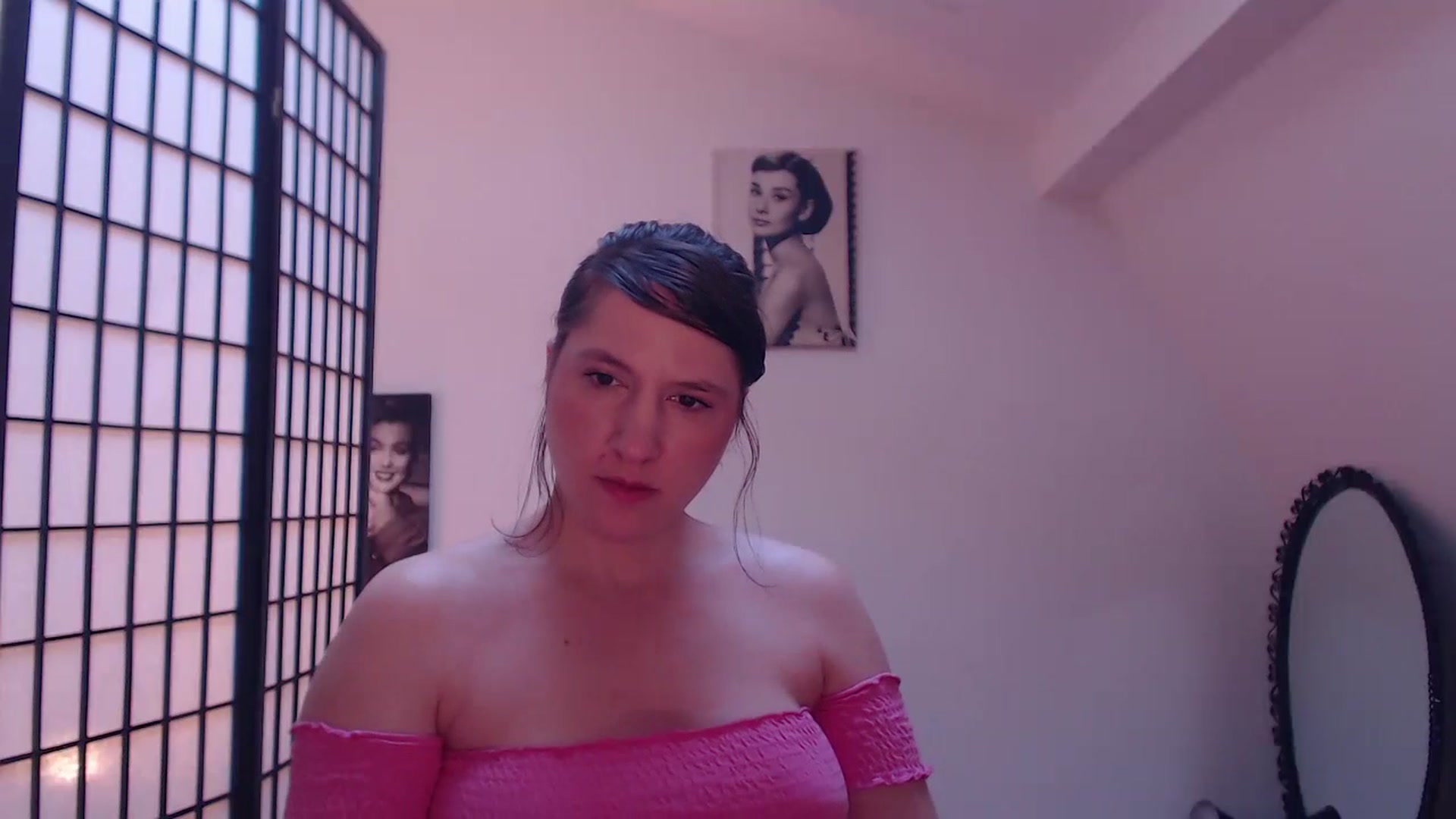 Gallery image thumbnail from IntruderRorry's myfreecams stream on, 02/25/2025, 15:40 image 16 of 20