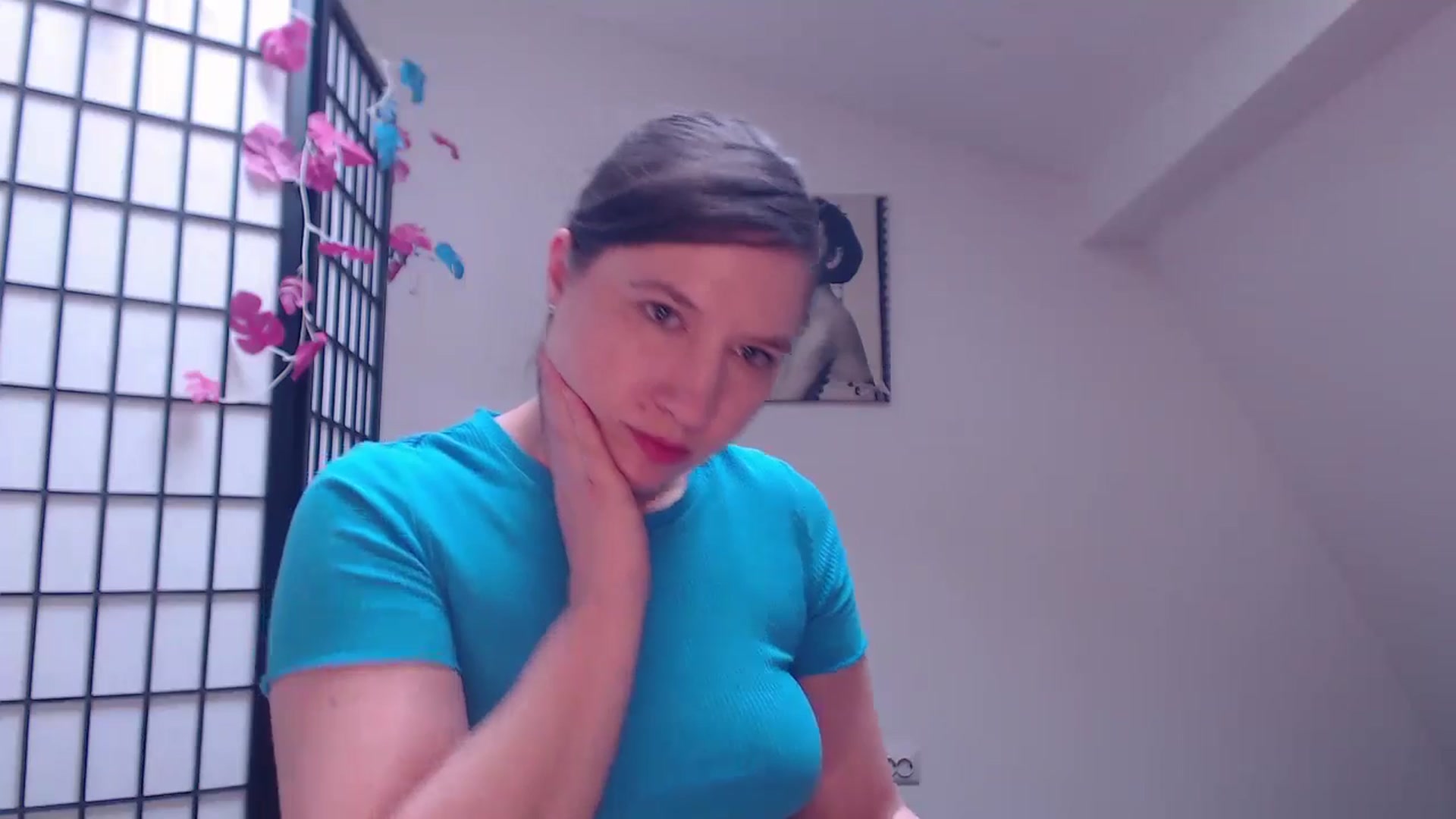 Gallery image thumbnail from IntruderRorry's myfreecams stream on, 03/17/2025, 11:37 image 11 of 20