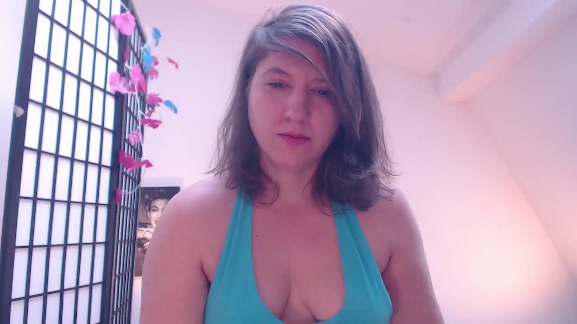 Gallery image thumbnail from IntruderRorry's myfreecams stream on, 04/20/2025, 10:39 image 1 of 20