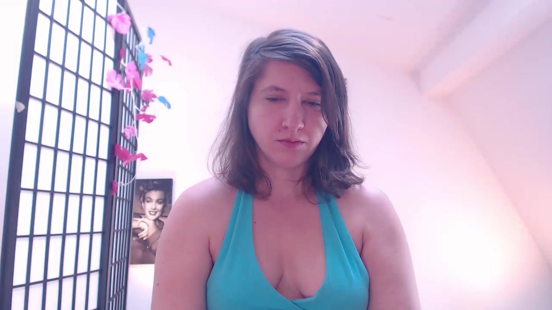 Gallery image thumbnail from IntruderRorry's myfreecams stream on, 04/20/2025, 10:39 image 7 of 20