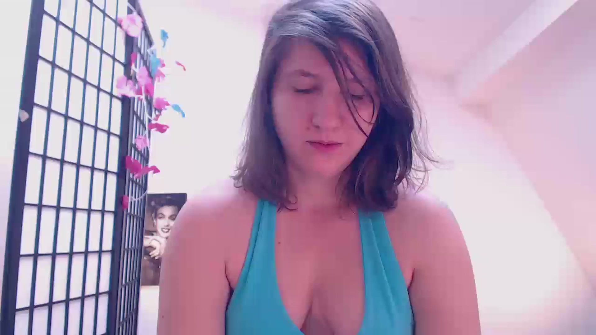 Gallery image thumbnail from IntruderRorry's myfreecams stream on, 04/20/2025, 11:00 image 18 of 20