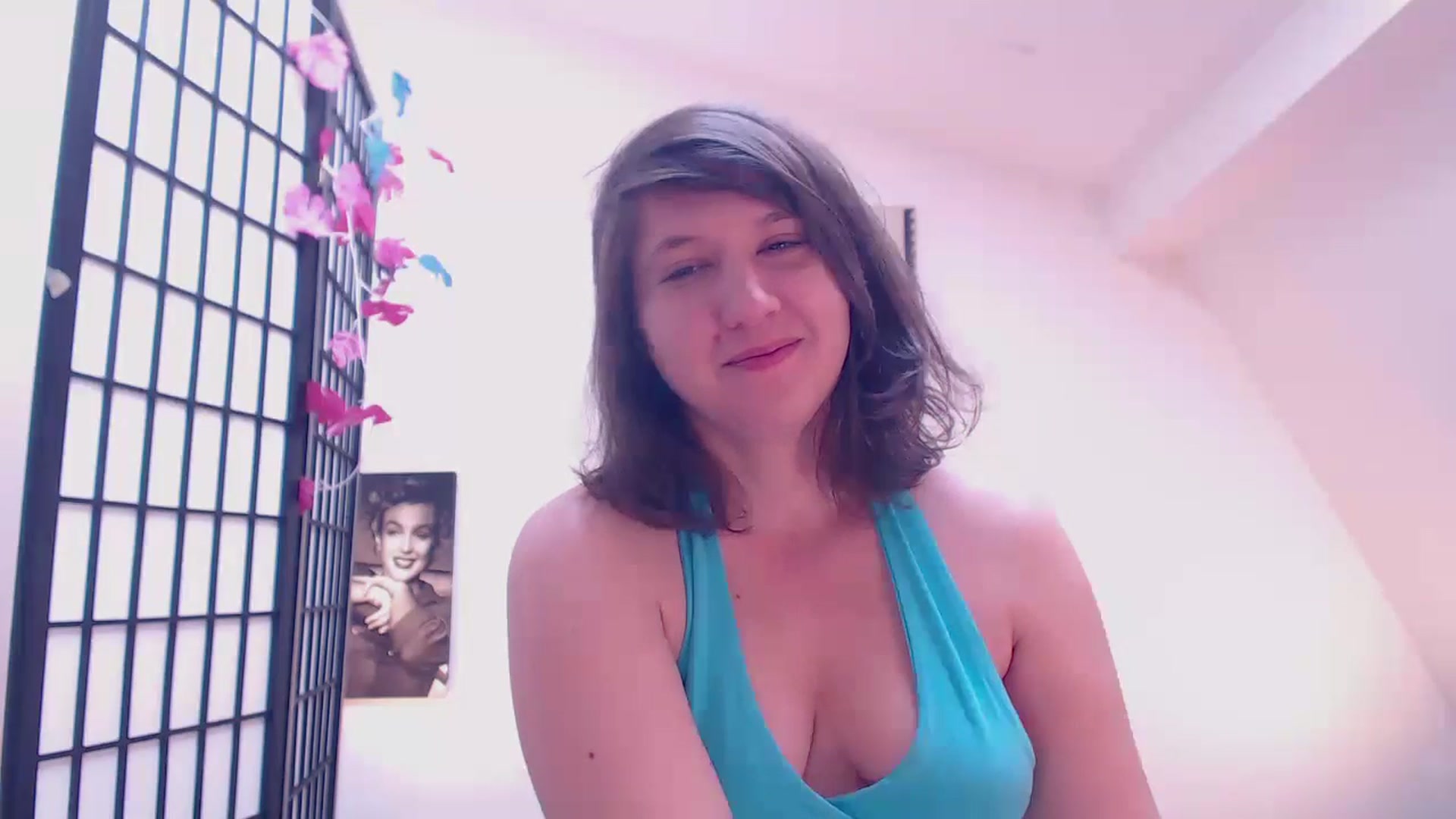 Gallery image thumbnail from IntruderRorry's myfreecams stream on, 04/20/2025, 11:00 image 12 of 20