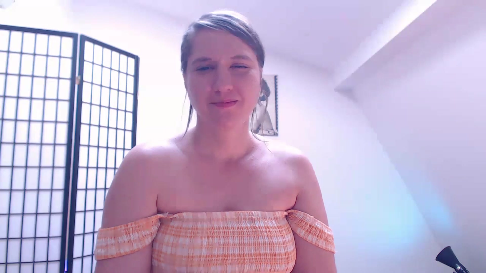 Gallery image thumbnail from IntruderRorry's myfreecams stream on, 05/02/2025, 11:49 image 9 of 20