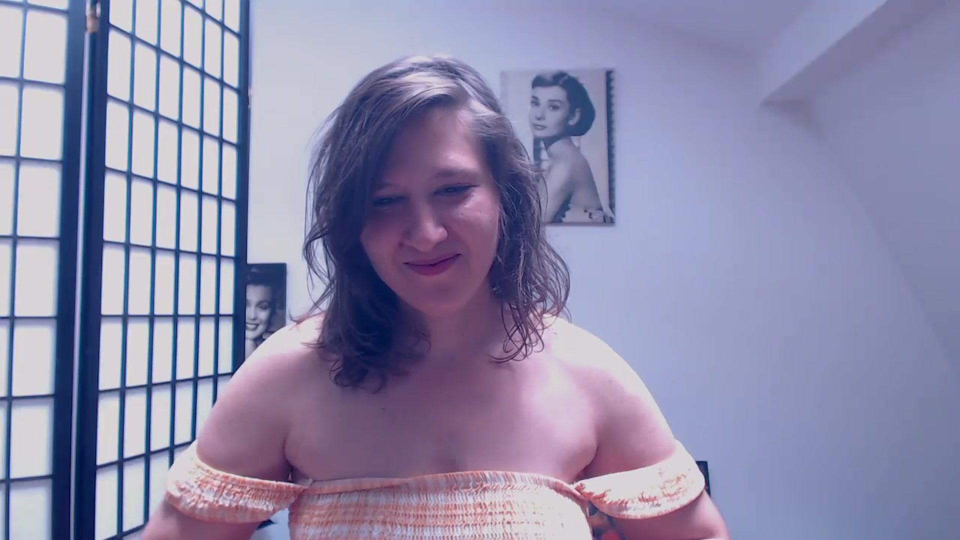Gallery image thumbnail from IntruderRorry's myfreecams stream on, 06/28/2025, 12:37 image 14 of 20