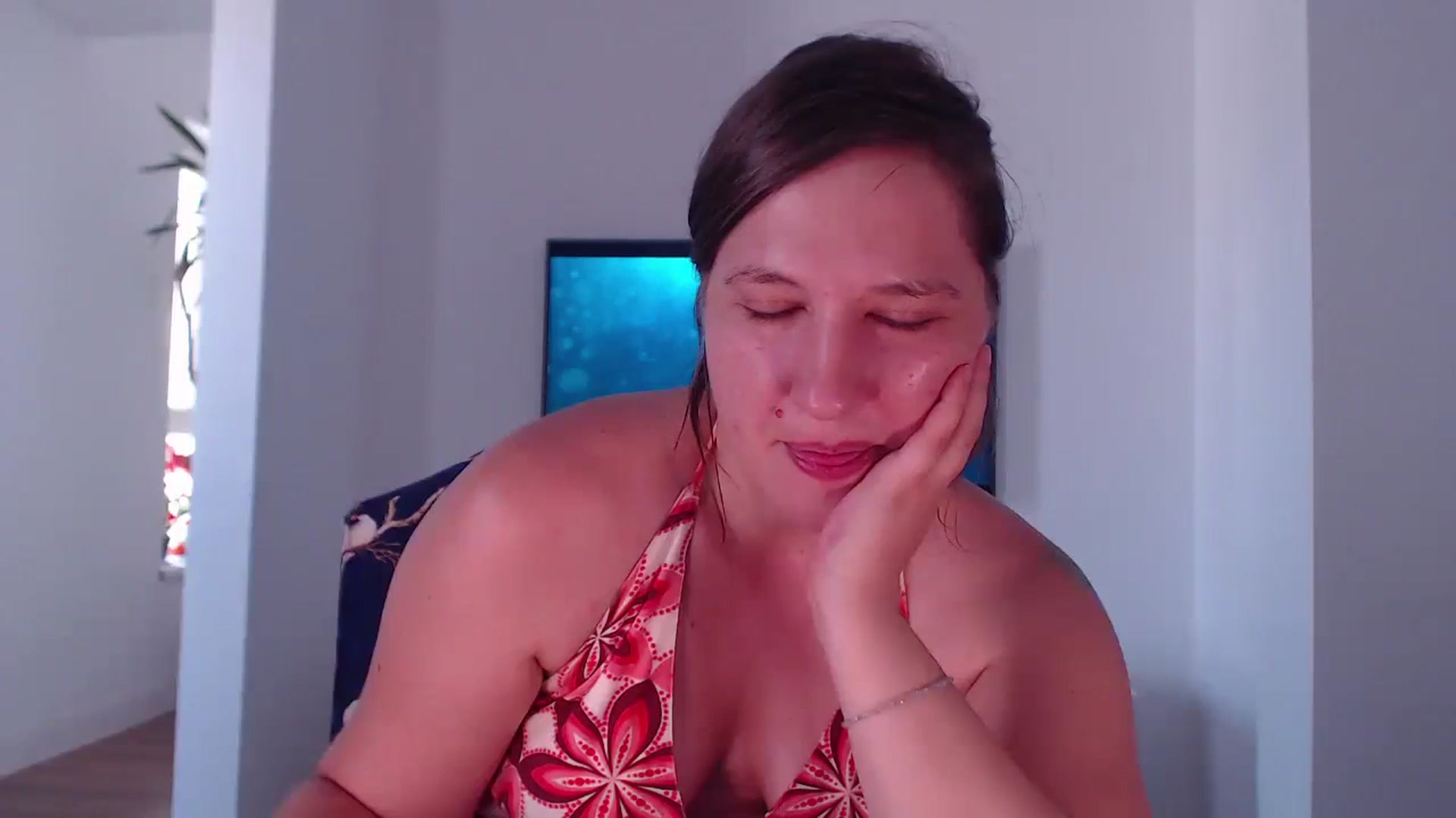 Gallery image thumbnail from IntruderRorry's myfreecams stream on, 07/21/2025, 14:38 image 20 of 20