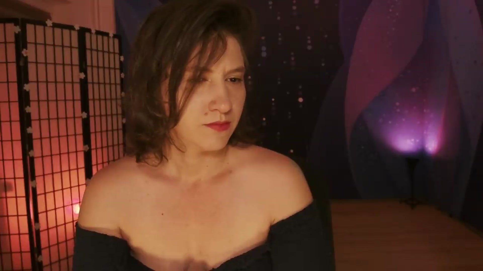 Gallery image thumbnail from IntruderRorry's myfreecams stream on, 06/22/2026, 21:00 image 6 of 20