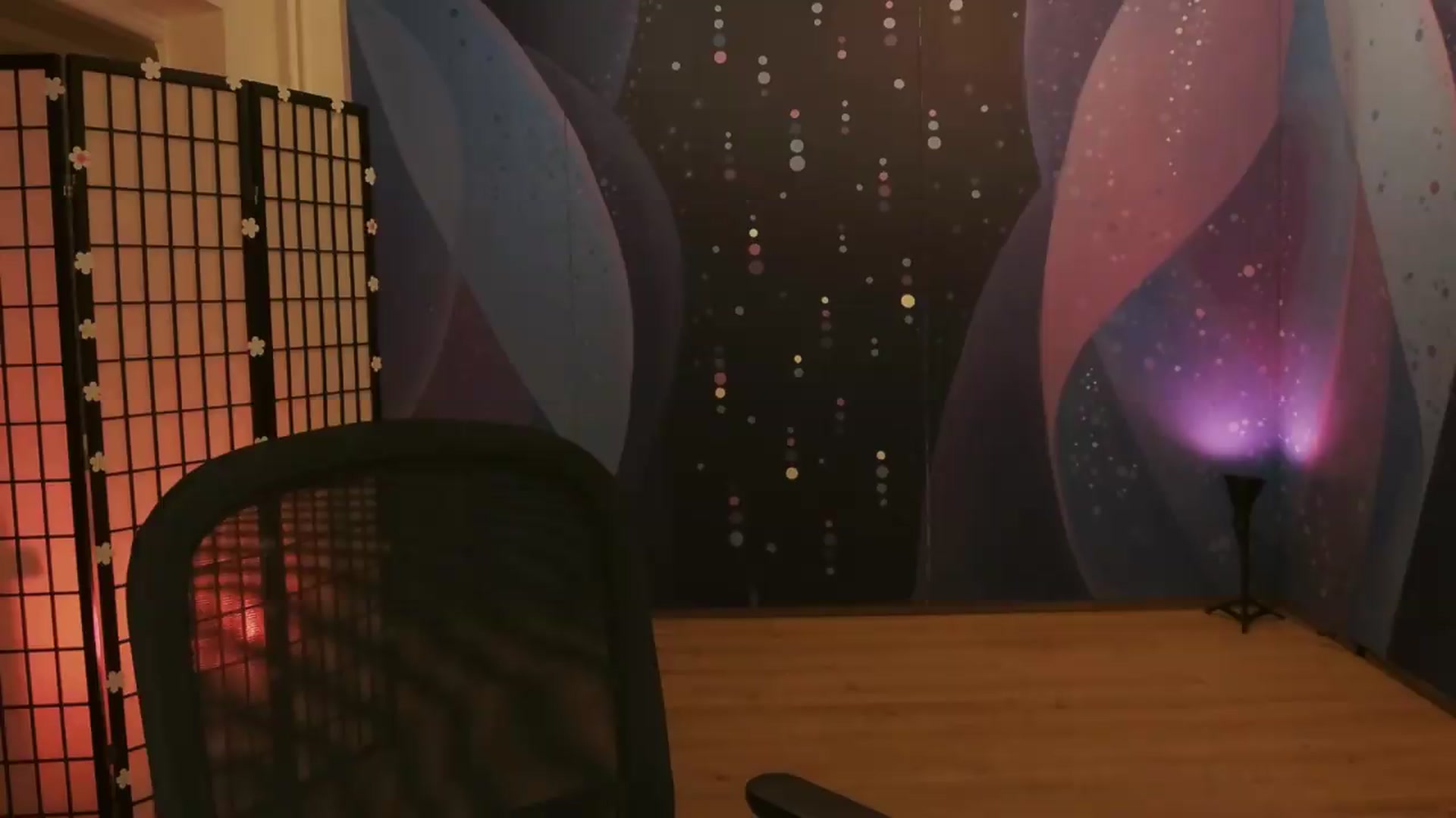Gallery image thumbnail from IntruderRorry's myfreecams stream on, 06/23/2026, 19:34 image 19 of 20
