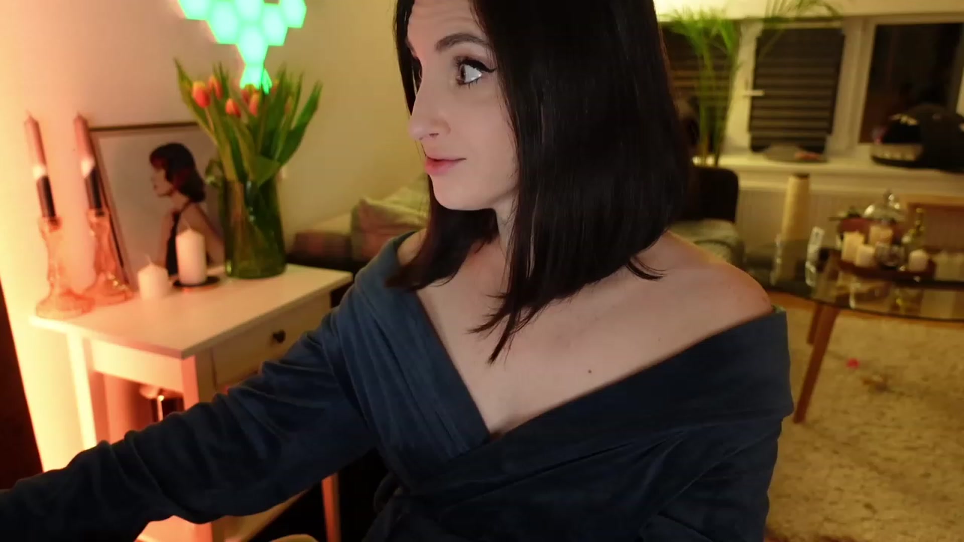 Gallery image thumbnail from Invisible_'s myfreecams stream on, 03/06/2024, 01:29 image 6 of 20