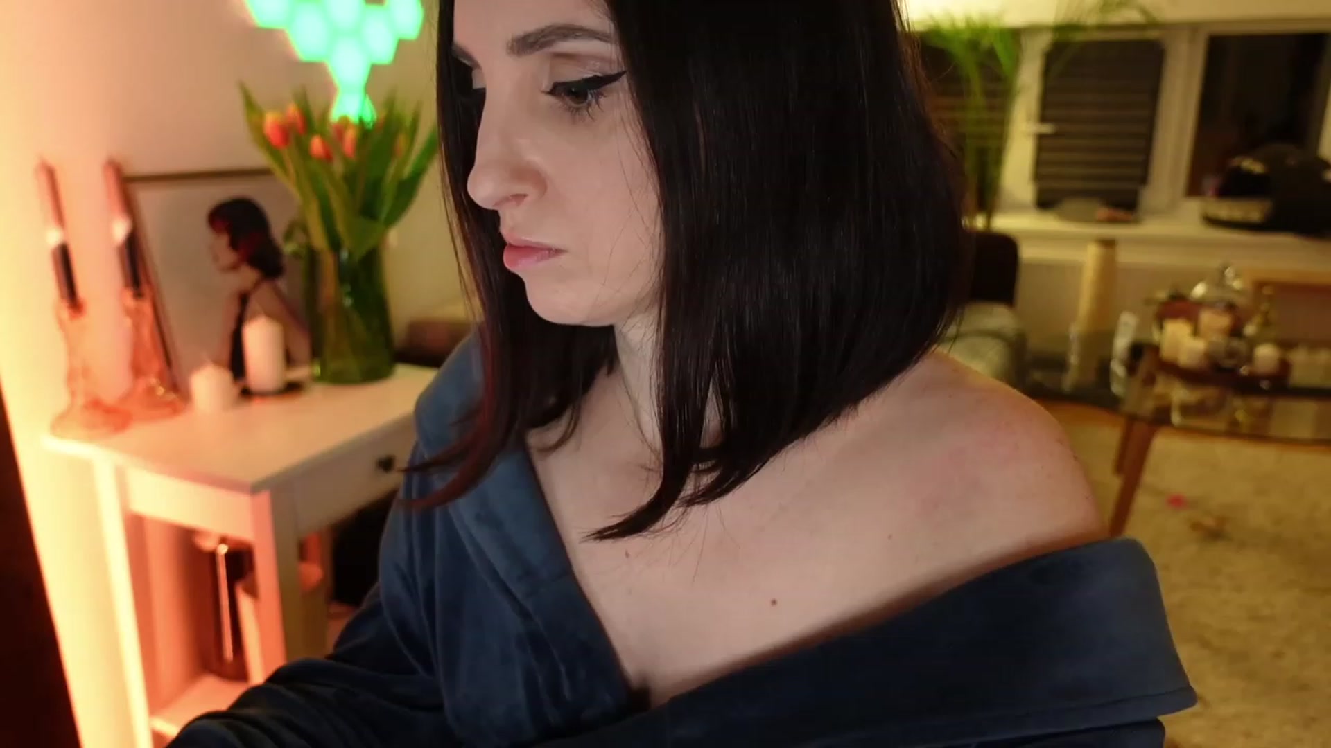 Gallery image thumbnail from Invisible_'s myfreecams stream on, 03/06/2024, 03:07 image 3 of 20