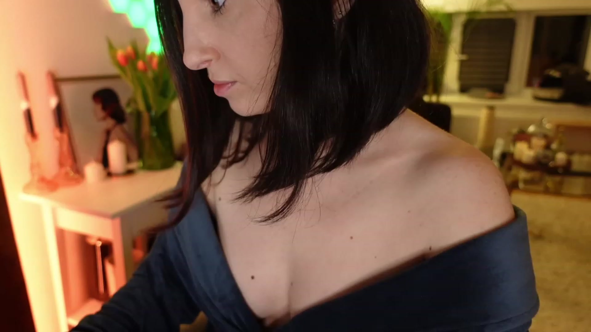 Gallery image thumbnail from Invisible_'s myfreecams stream on, 03/06/2024, 03:07 image 8 of 20