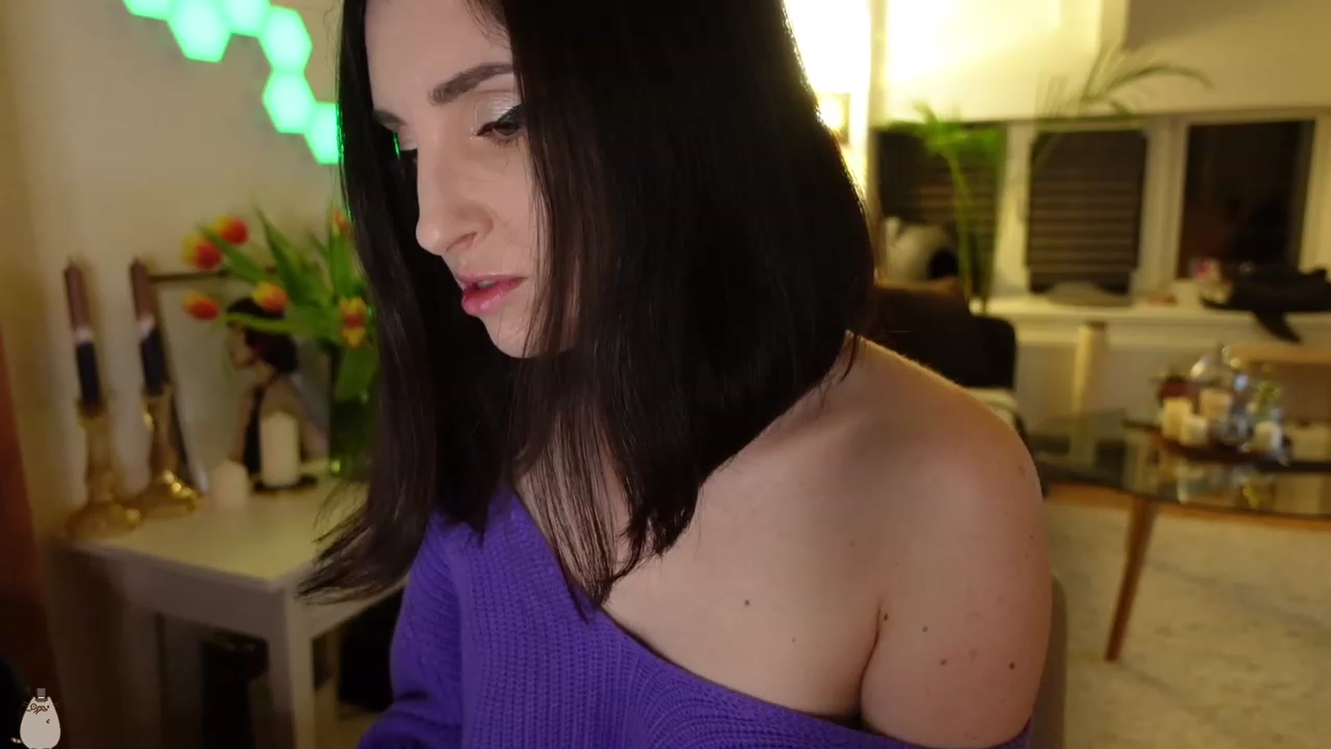 Gallery image thumbnail from Invisible_'s myfreecams stream on, 03/09/2024, 24:03 image 9 of 20