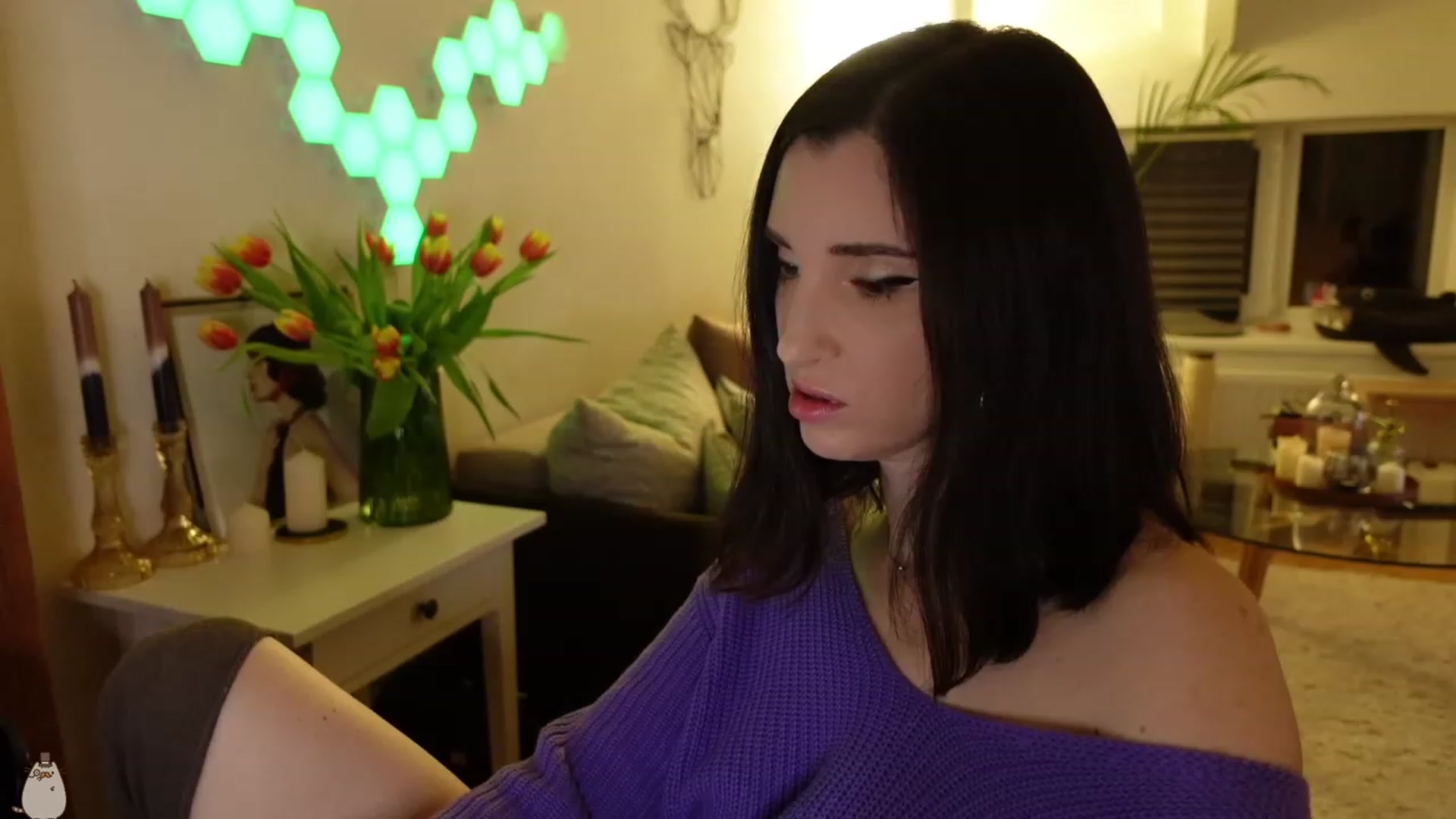 Gallery image thumbnail from Invisible_'s myfreecams stream on, 03/09/2024, 24:03 image 18 of 20