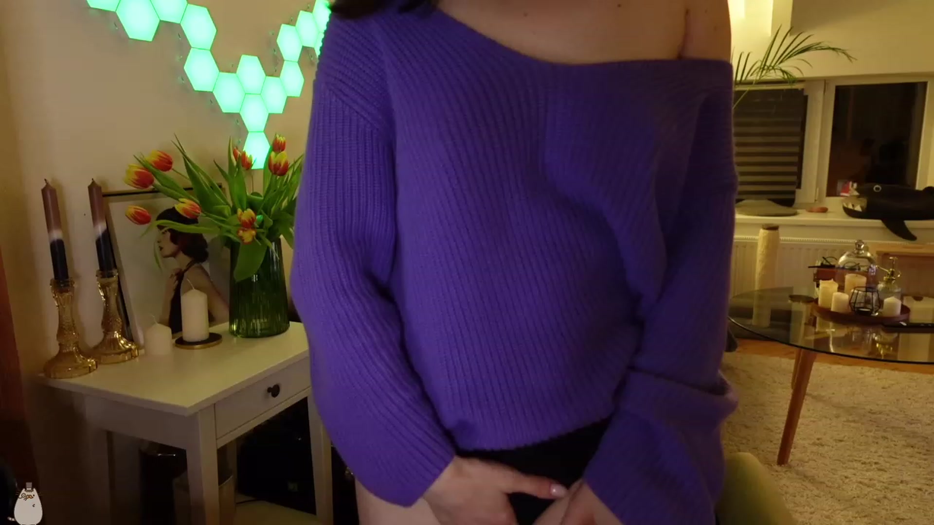 Gallery image thumbnail from Invisible_'s myfreecams stream on, 03/09/2024, 24:03 image 13 of 20