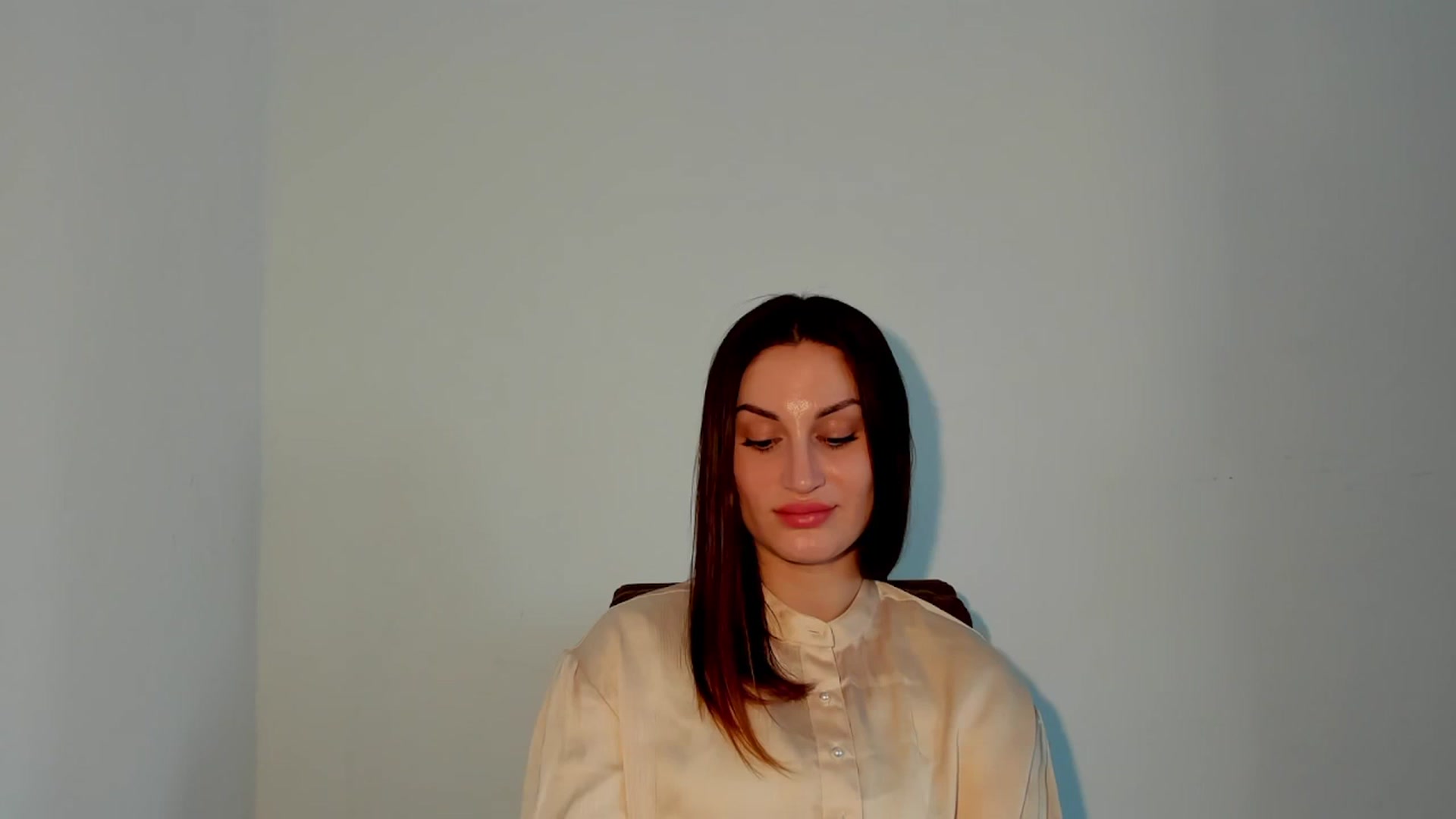 Gallery image thumbnail from IraGreen's myfreecams stream on, 03/05/2025, 12:30 image 19 of 20