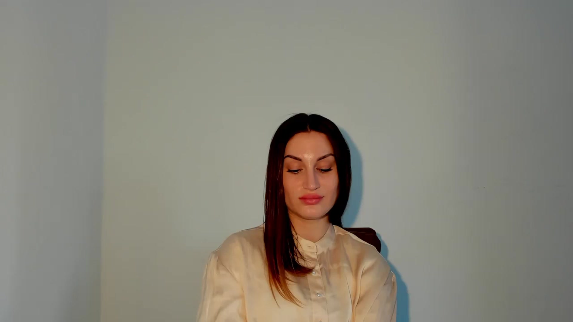 Gallery image thumbnail from IraGreen's myfreecams stream on, 03/05/2025, 12:30 image 12 of 20